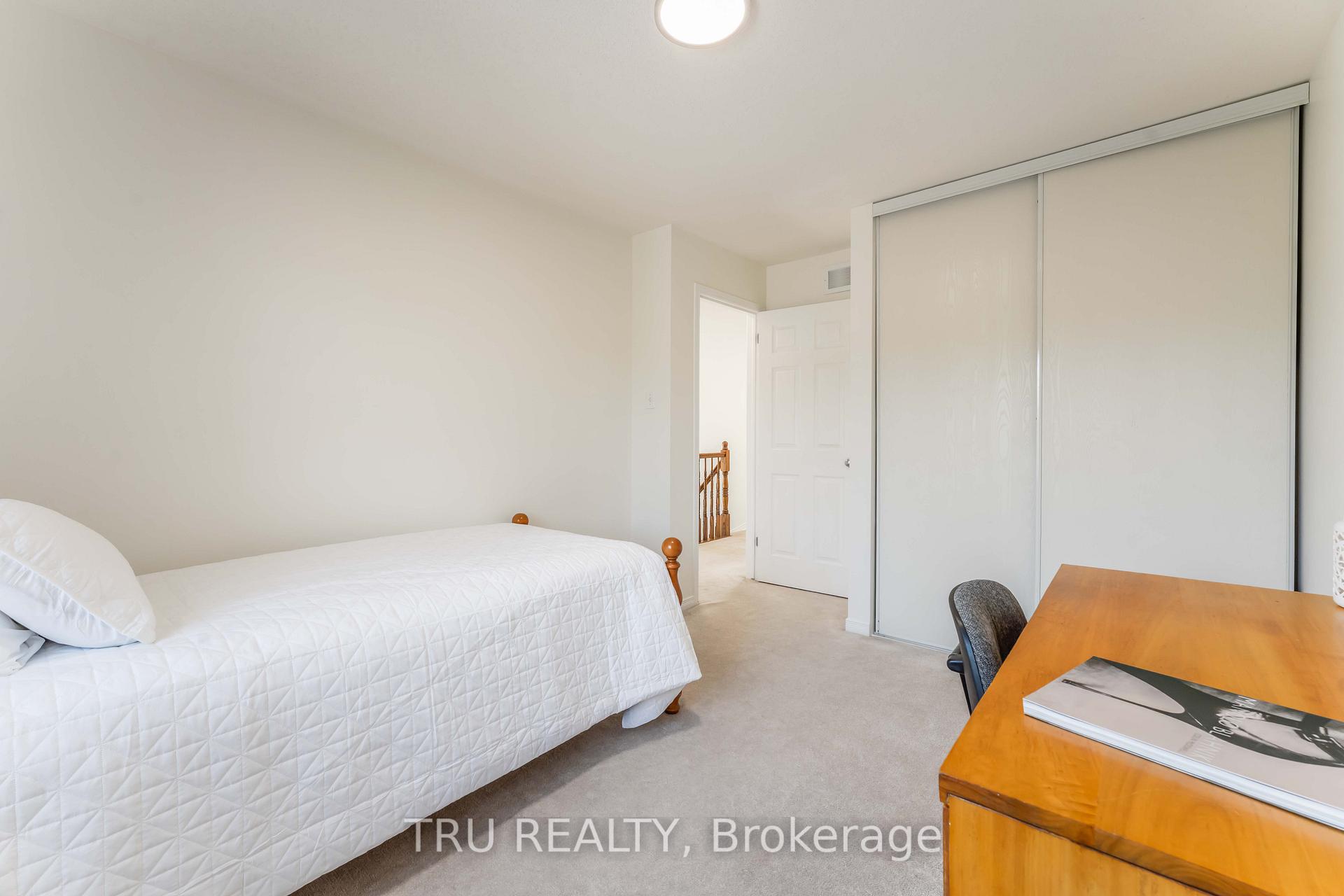 Photo 19 of 217 Sorento Street, Ottawa, Barrhaven - Strandherd — HOMEH