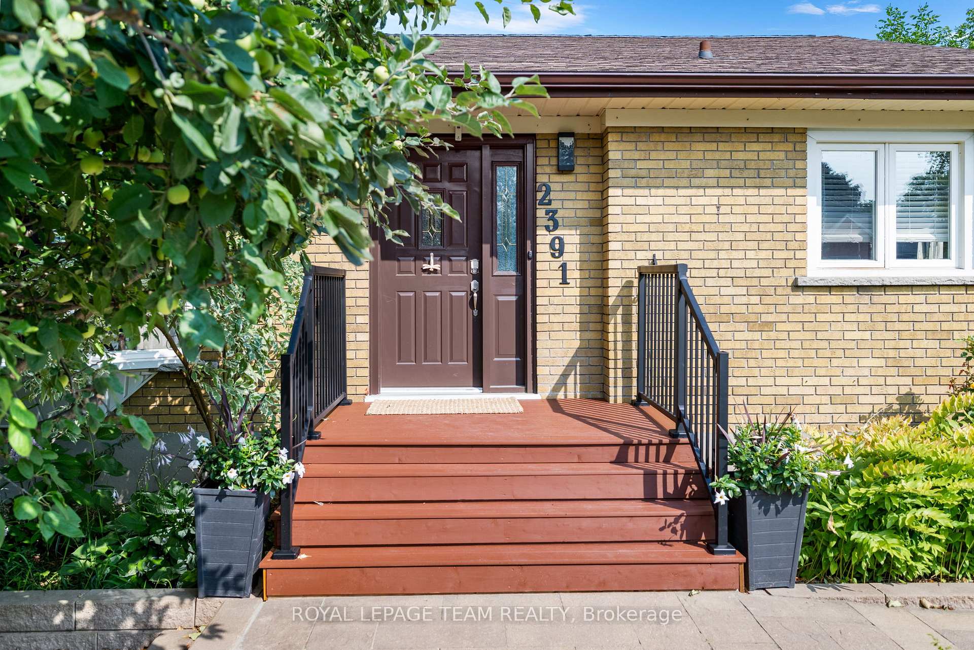 Photo 1 of 2391 Cheshire Road, Ottawa, Parkway Park — HOMEH