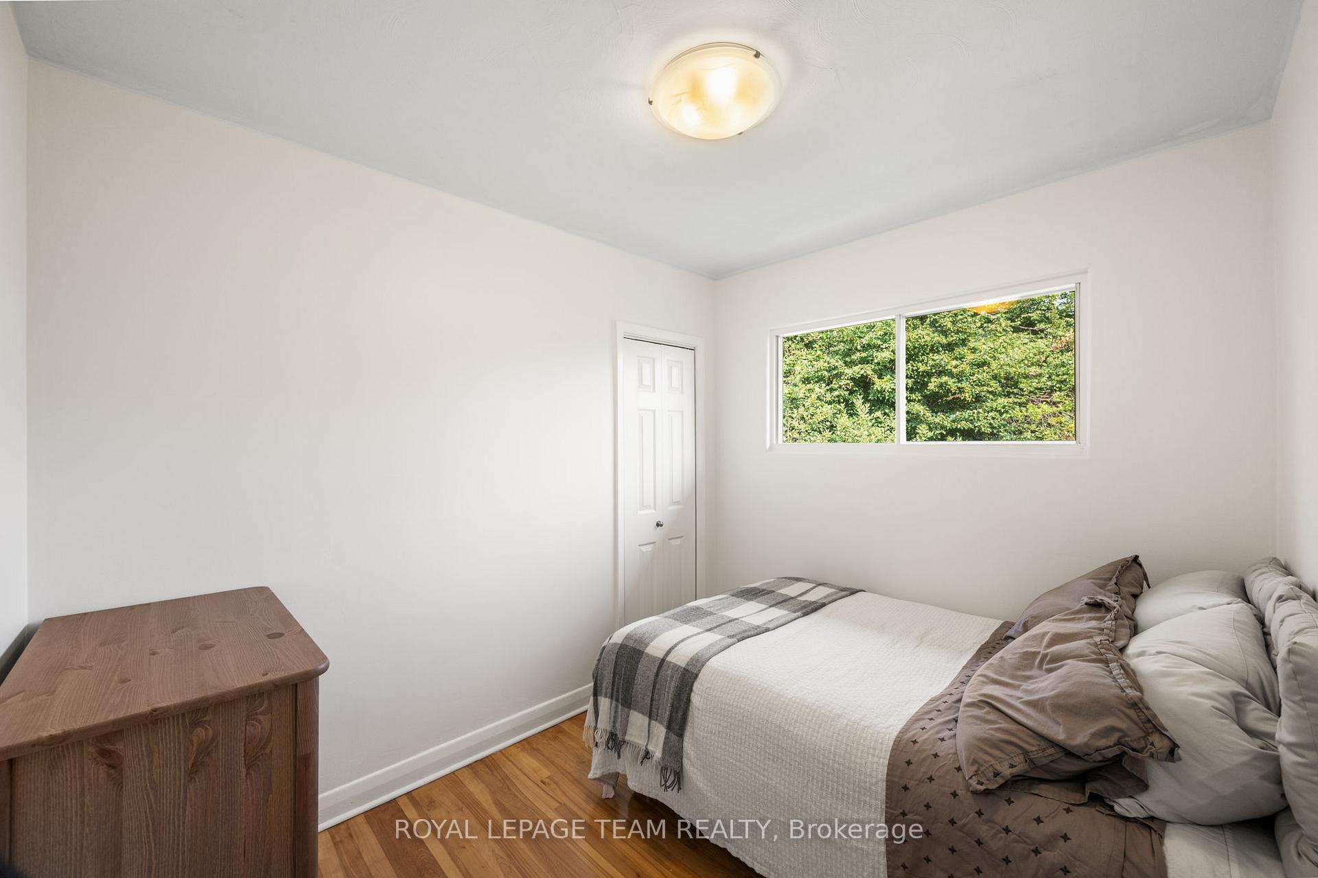 Photo 18 of 2391 Cheshire Road, Ottawa, Parkway Park — HOMEH