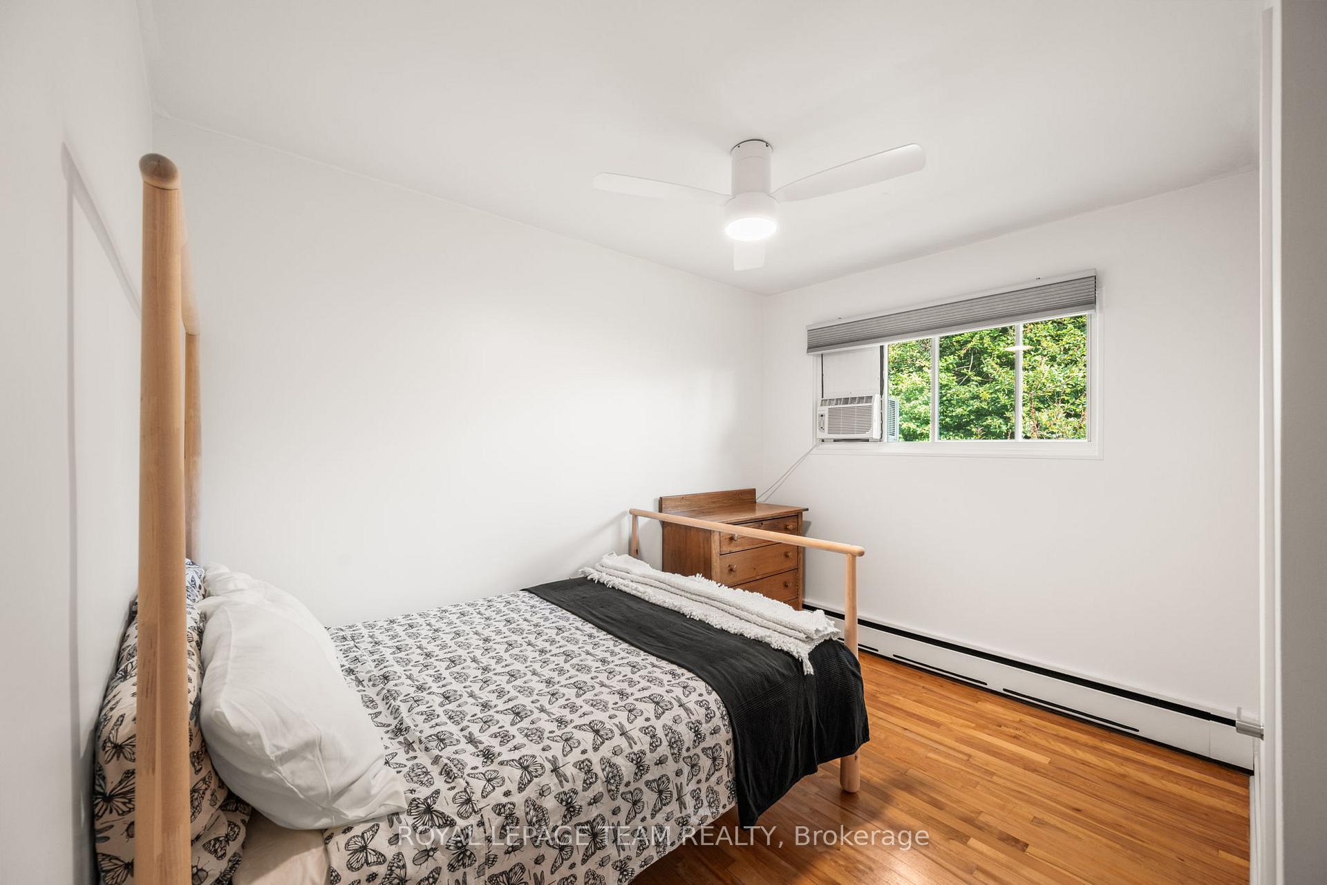 Photo 26 of 2391 Cheshire Road, Ottawa, Parkway Park — HOMEH