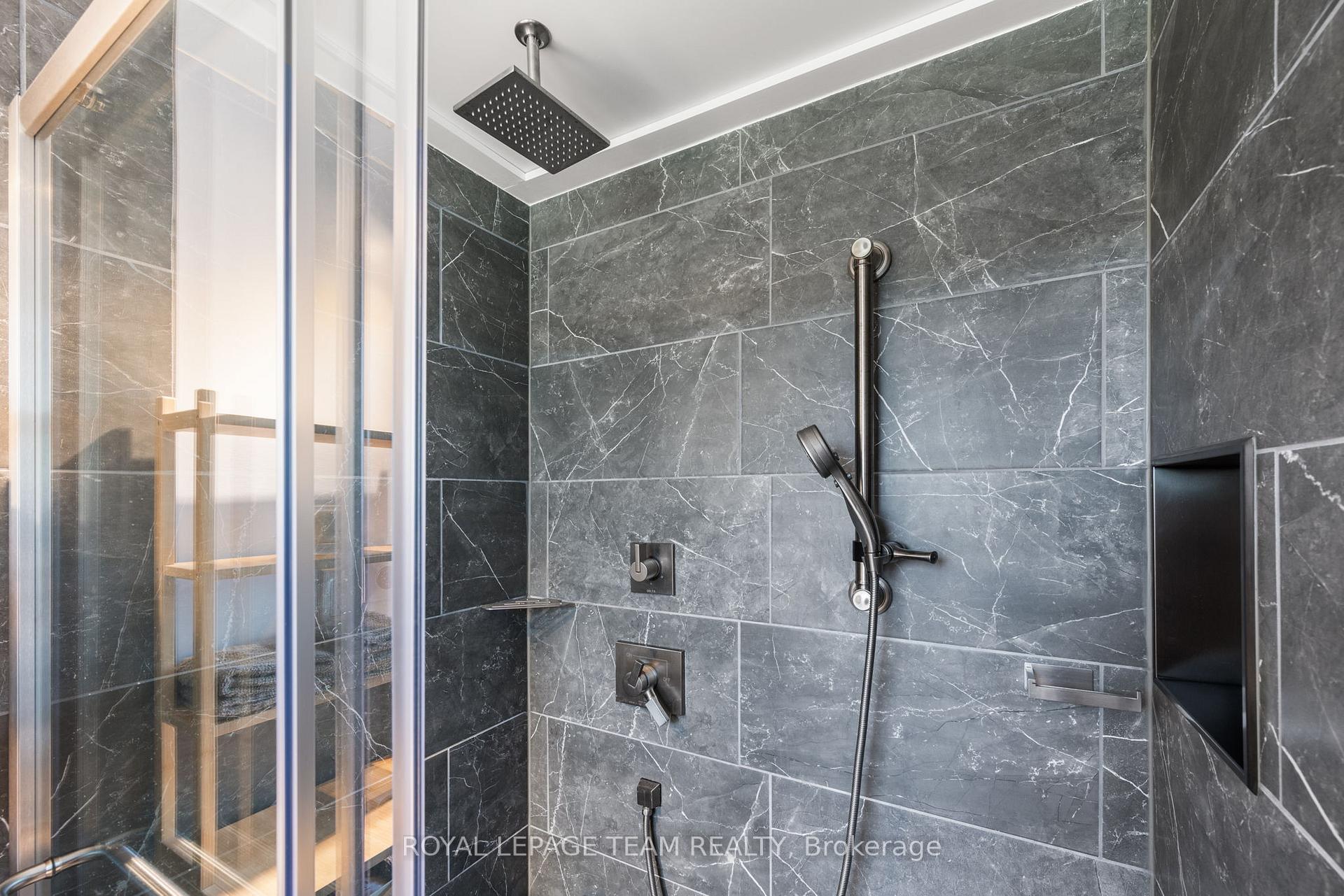 Photo 17 of 2391 Cheshire Road, Ottawa, Parkway Park — HOMEH