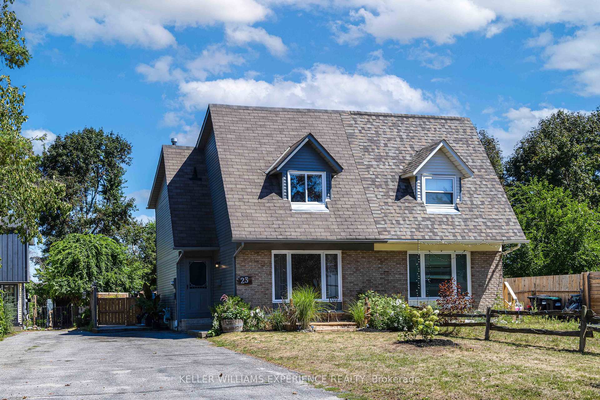 Photo 2 of 23 Wilde Place, Barrie, Letitia Heights — HOMEH
