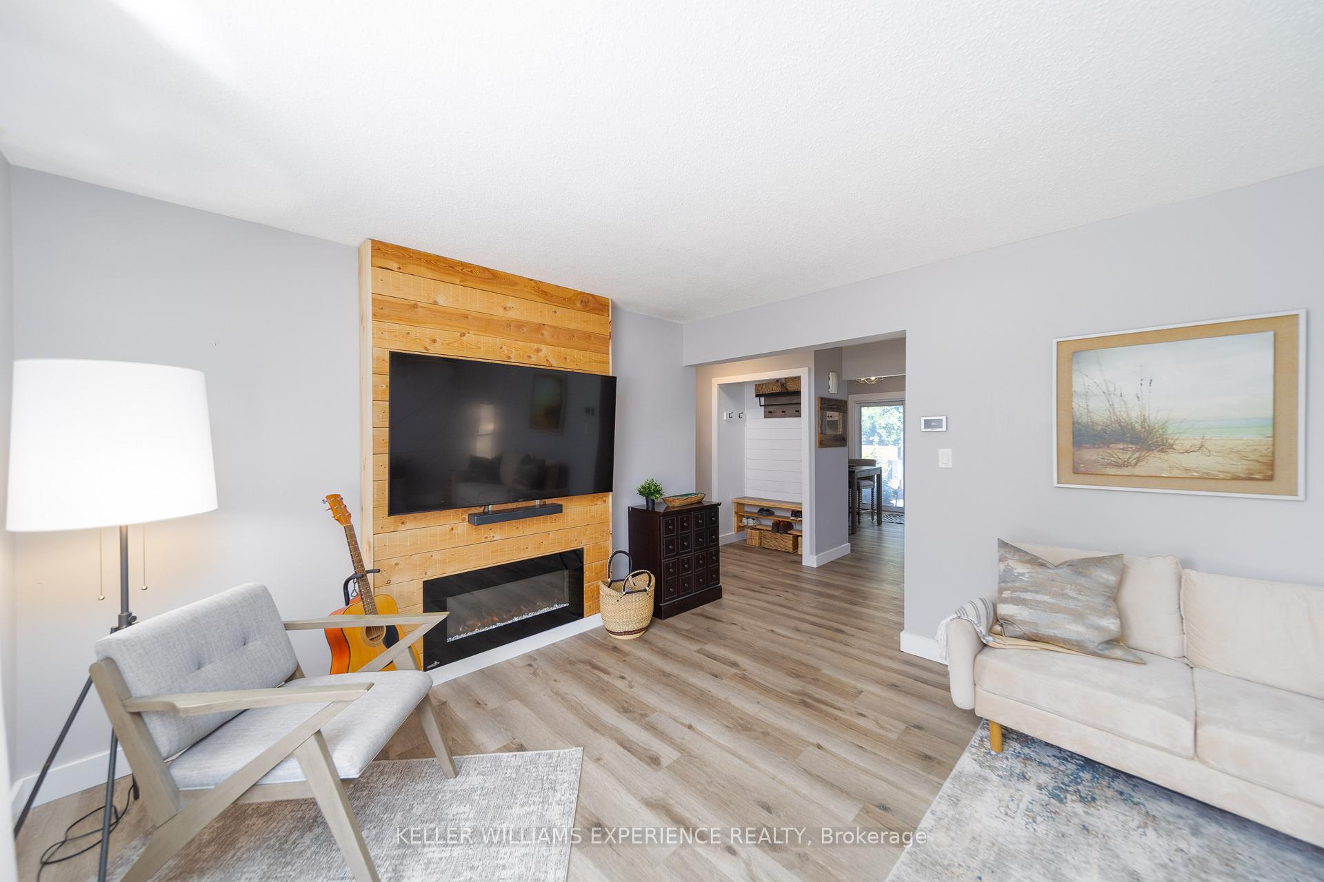Photo 25 of 23 Wilde Place, Barrie, Letitia Heights — HOMEH