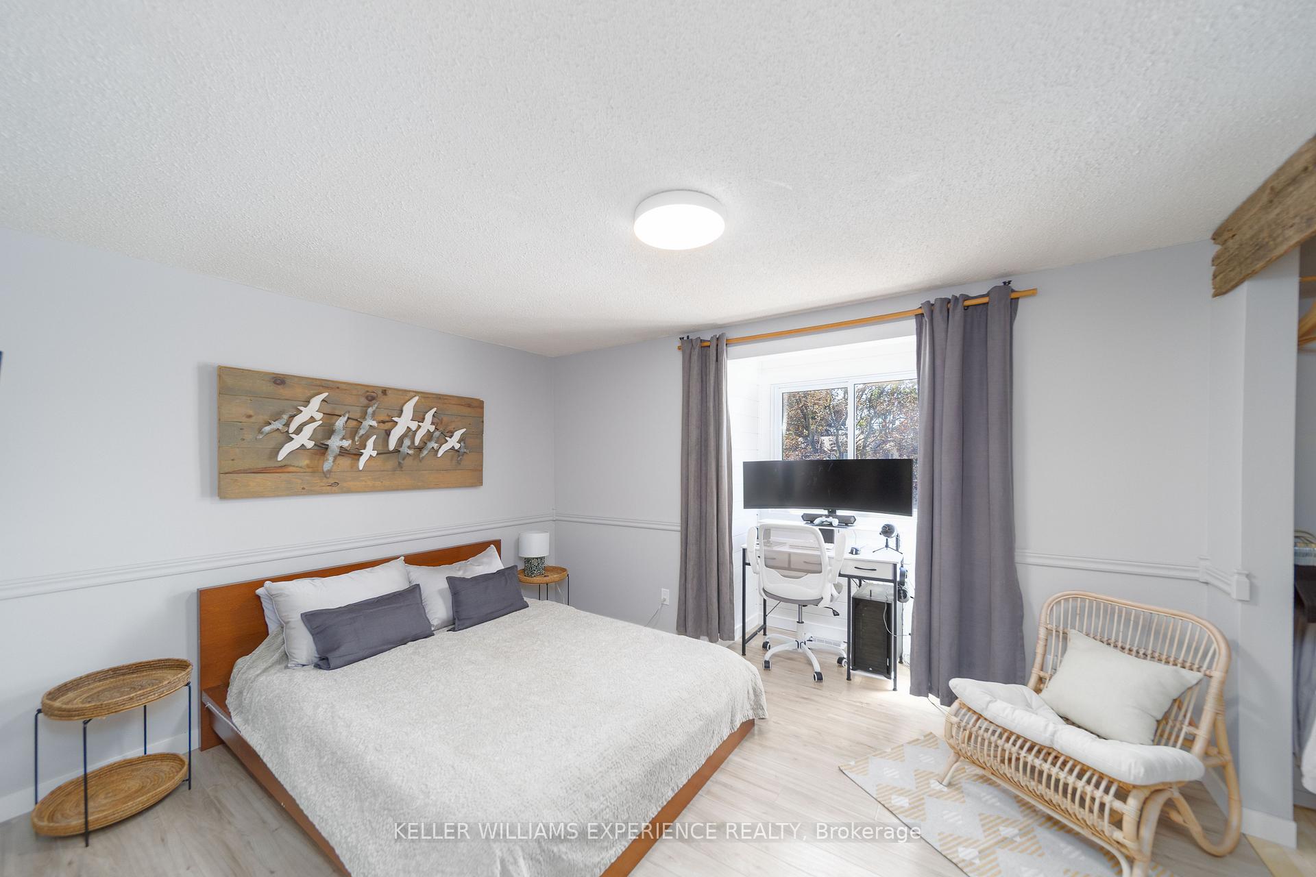 Photo 27 of 23 Wilde Place, Barrie, Letitia Heights — HOMEH