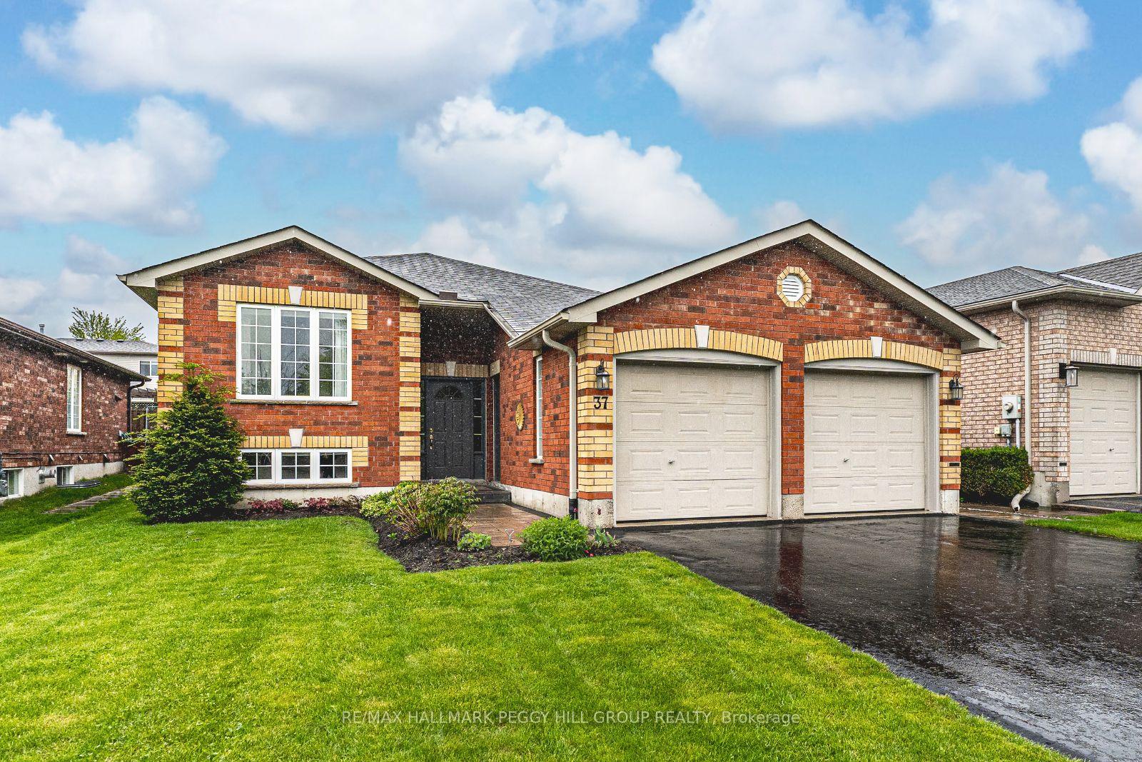 Photo 1 of 37 Osprey Ridge Road, Barrie, Little Lake — HOMEH