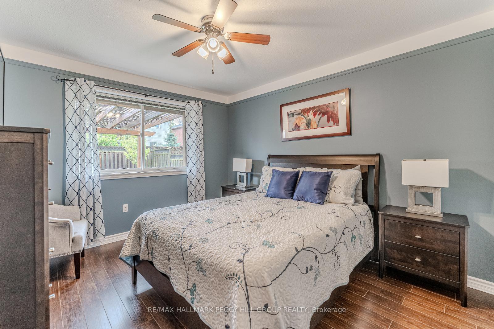 Photo 10 of 37 Osprey Ridge Road, Barrie, Little Lake — HOMEH