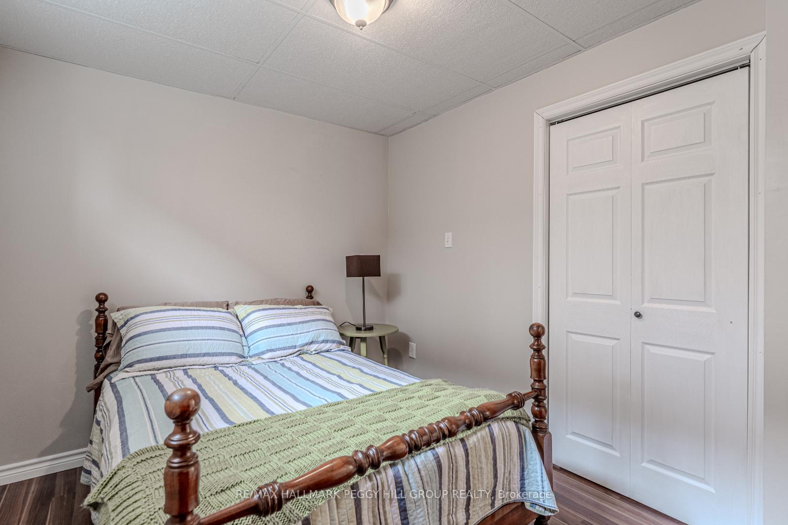 Photo 16 of 37 Osprey Ridge Road, Barrie, Little Lake — HOMEH