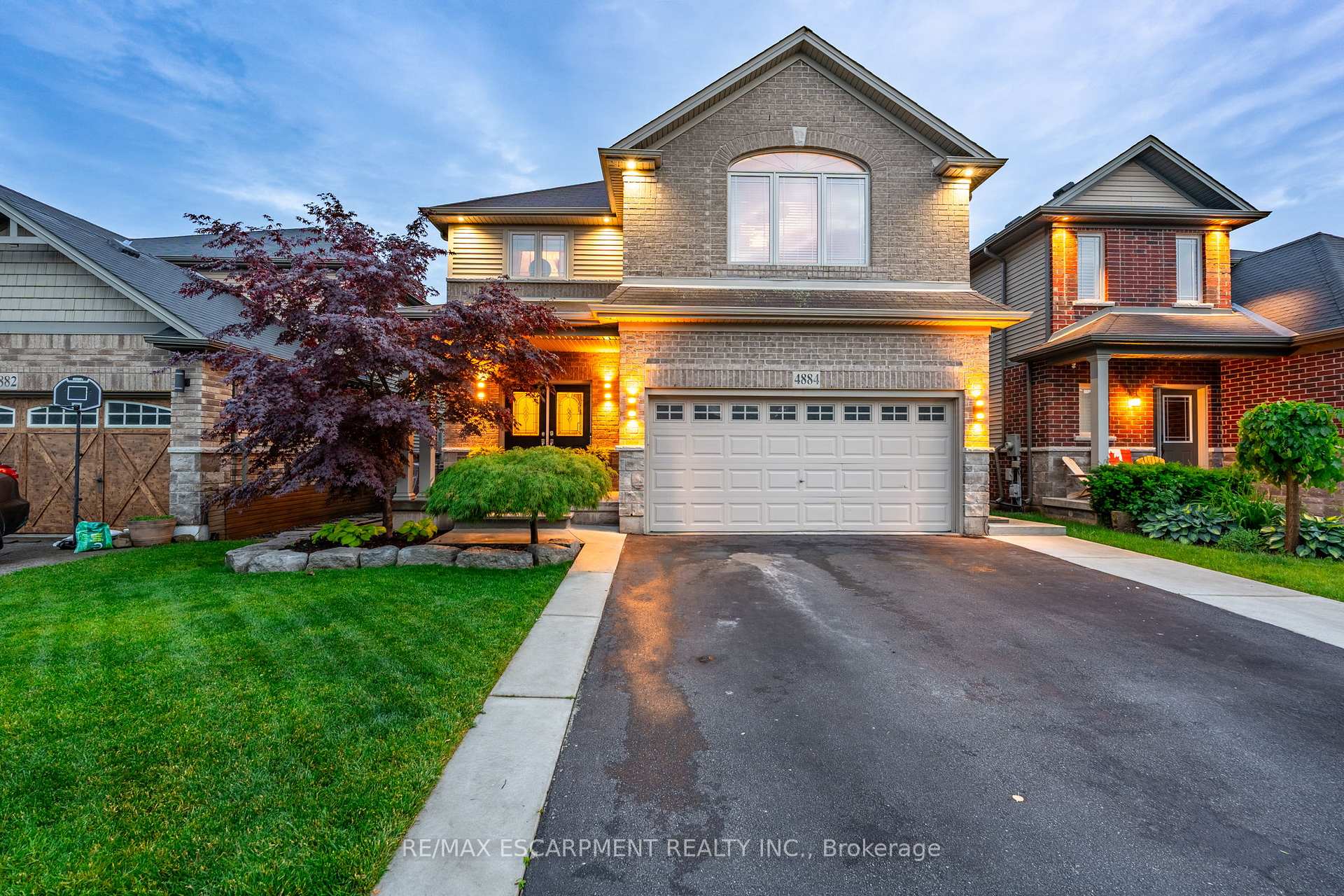 Front of 4884 Allan Court