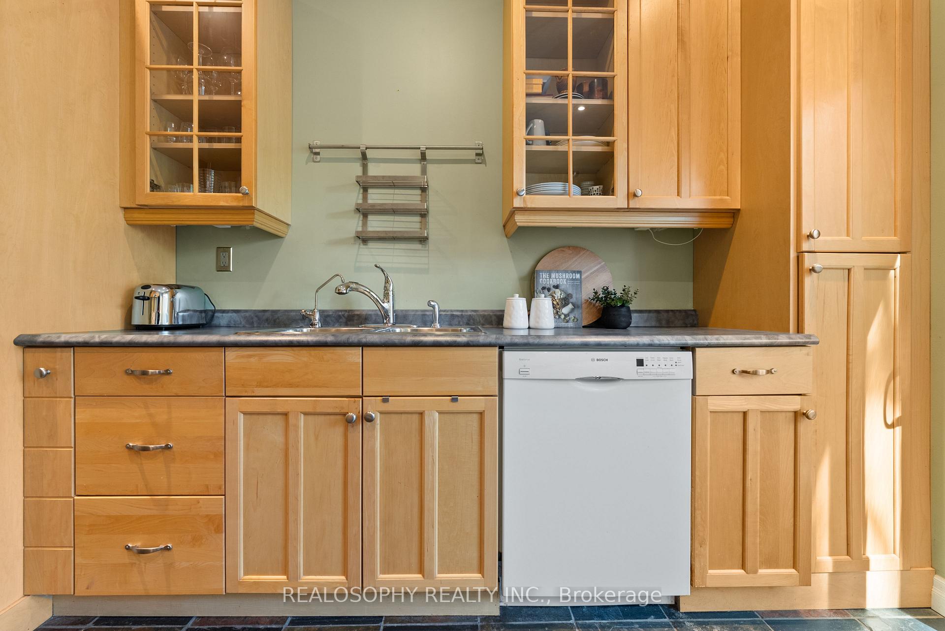 Photo 6 of 299 Pape Avenue, Toronto, South Riverdale — HOMEH