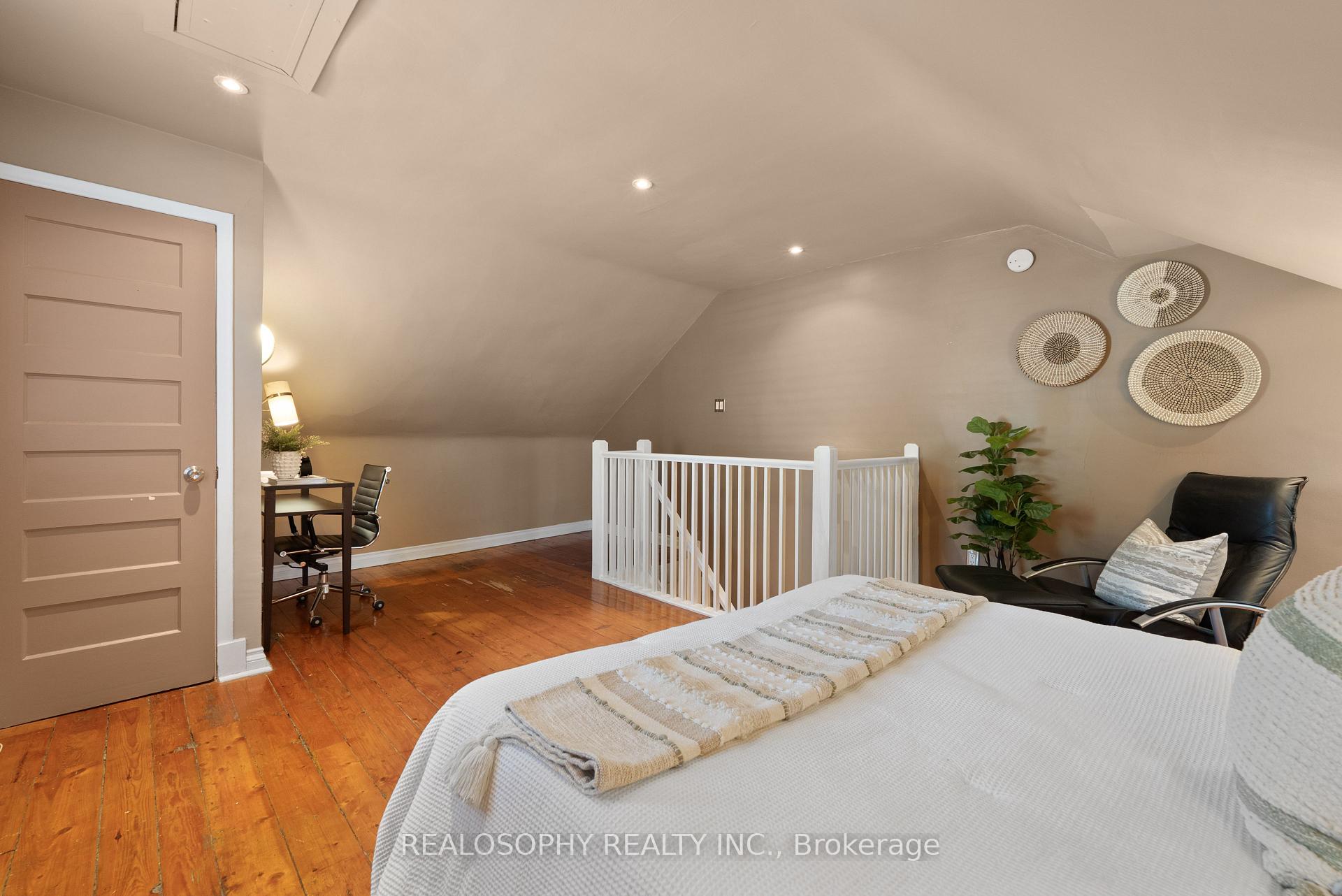 Photo 12 of 299 Pape Avenue, Toronto, South Riverdale — HOMEH