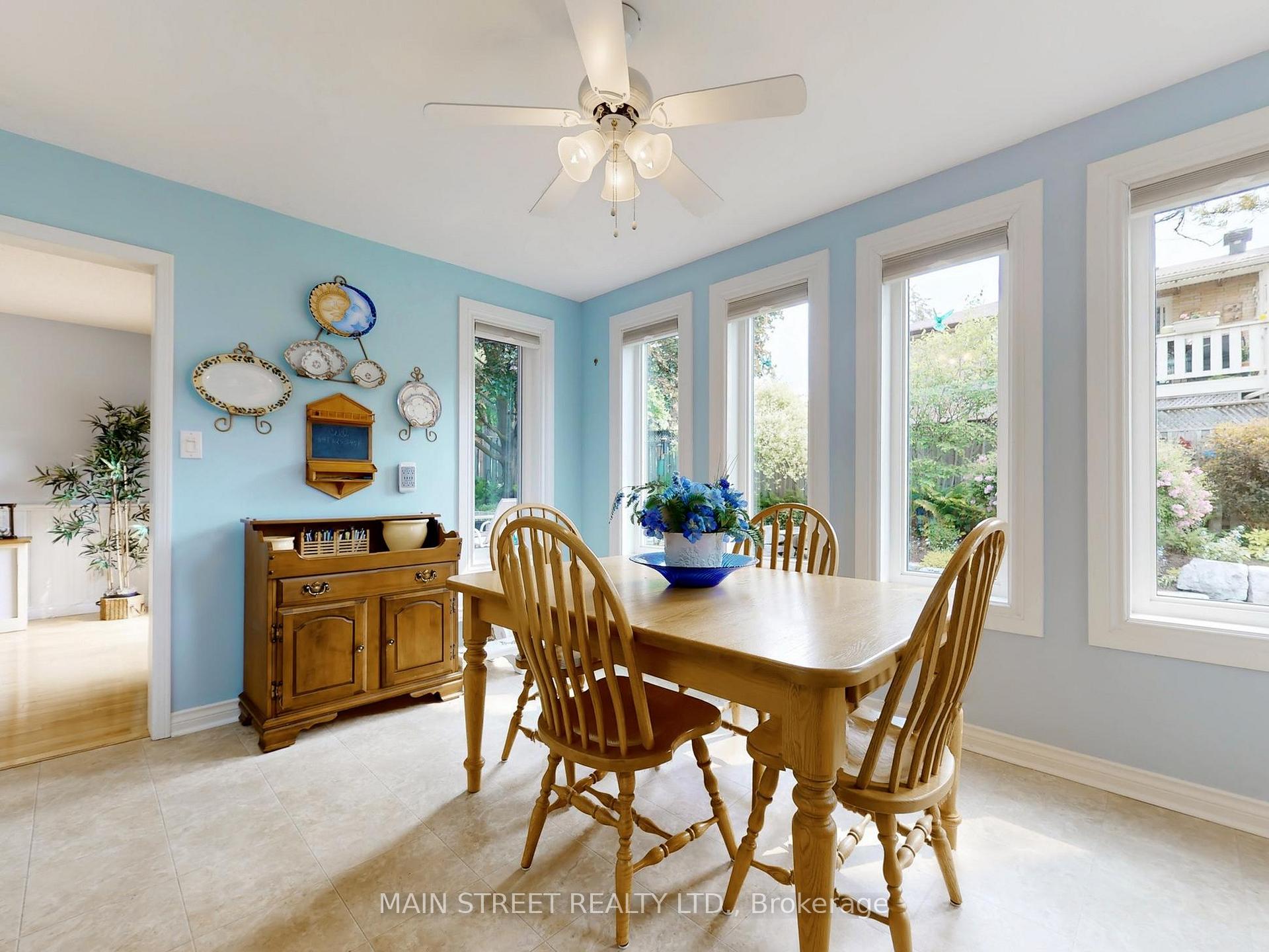 Photo 19 of 28 Munro Crescent, Uxbridge — HOMEH