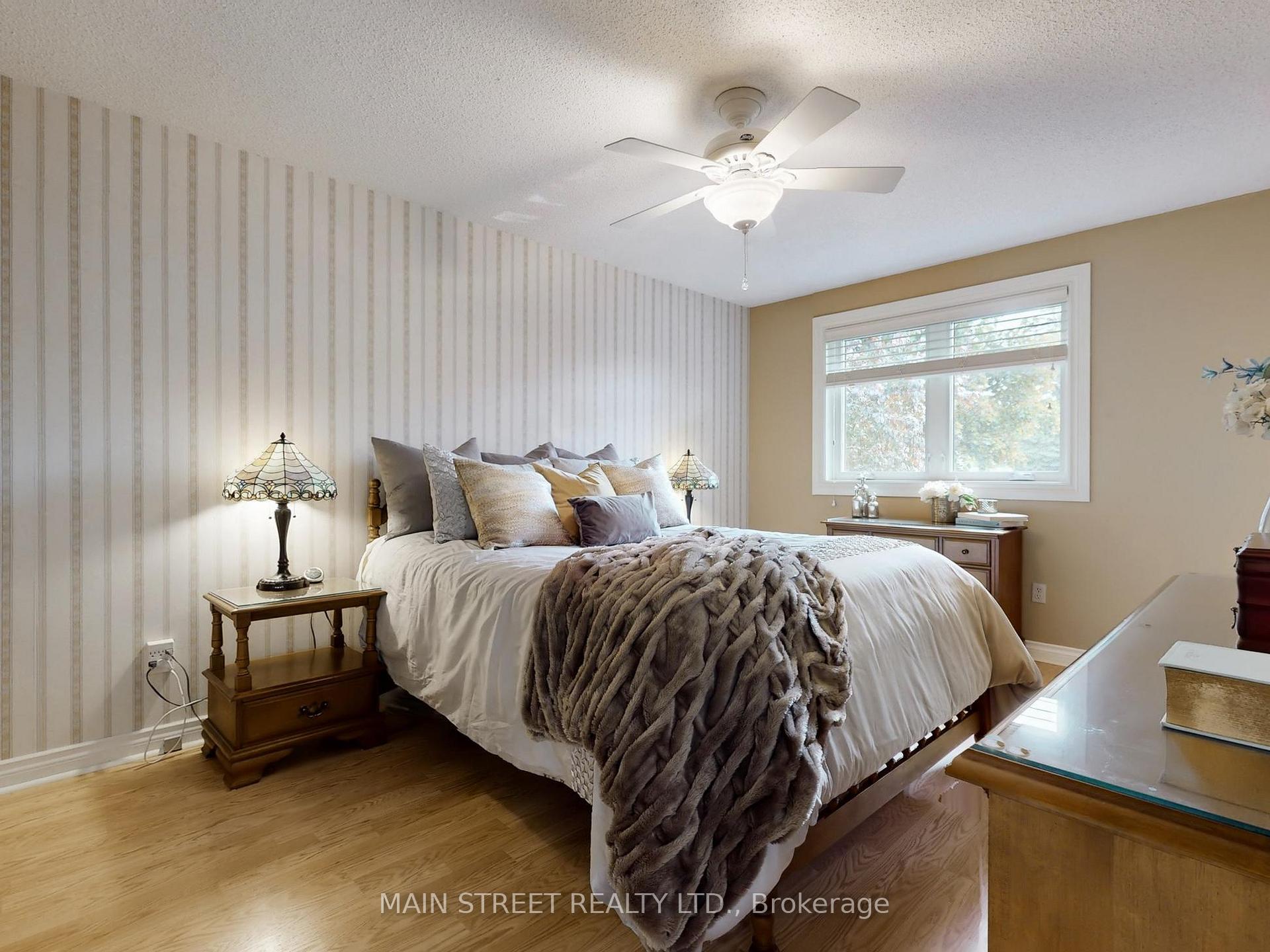 Photo 22 of 28 Munro Crescent, Uxbridge — HOMEH