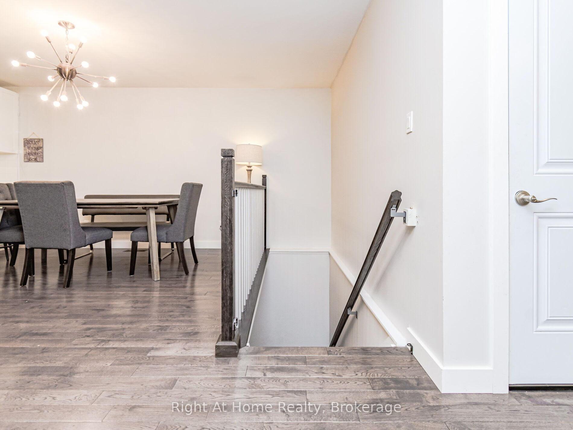 Photo 6 of 581 Beaver Court, Milton, Timberlea — HOMEH