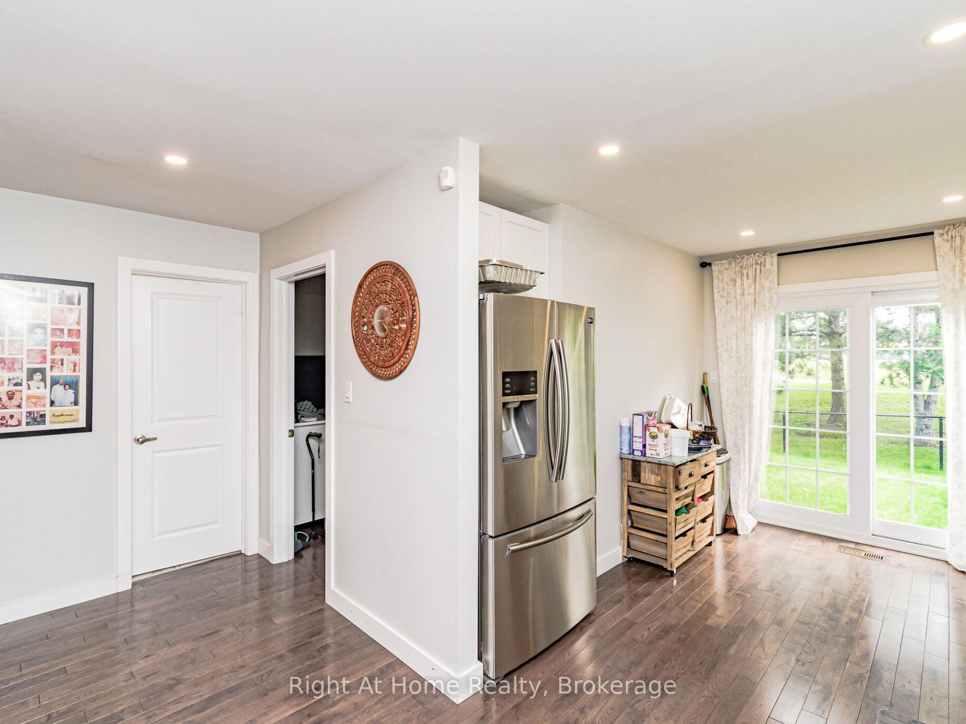 Photo 15 of 581 Beaver Court, Milton, Timberlea — HOMEH