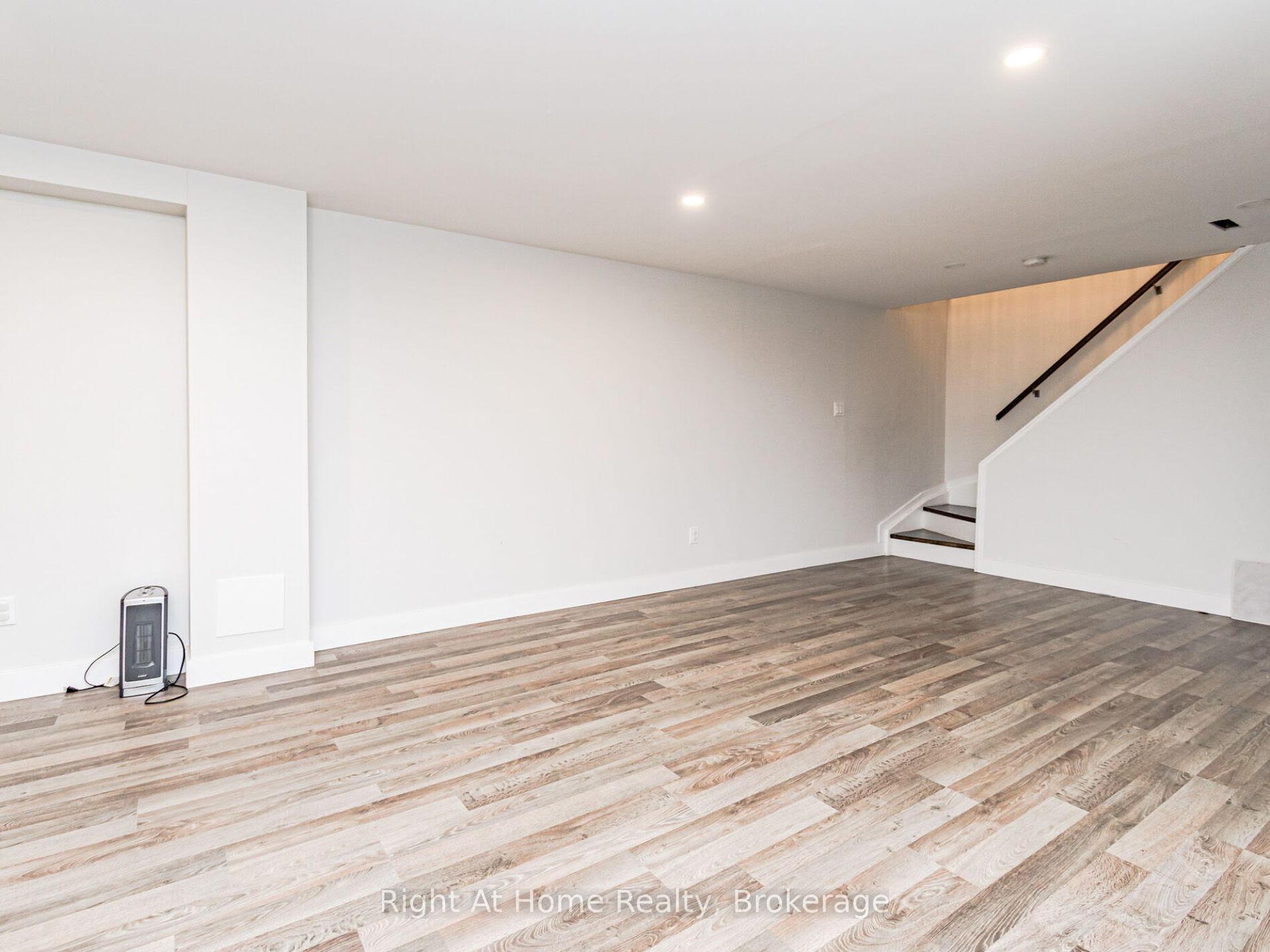 Photo 36 of 581 Beaver Court, Milton, Timberlea — HOMEH