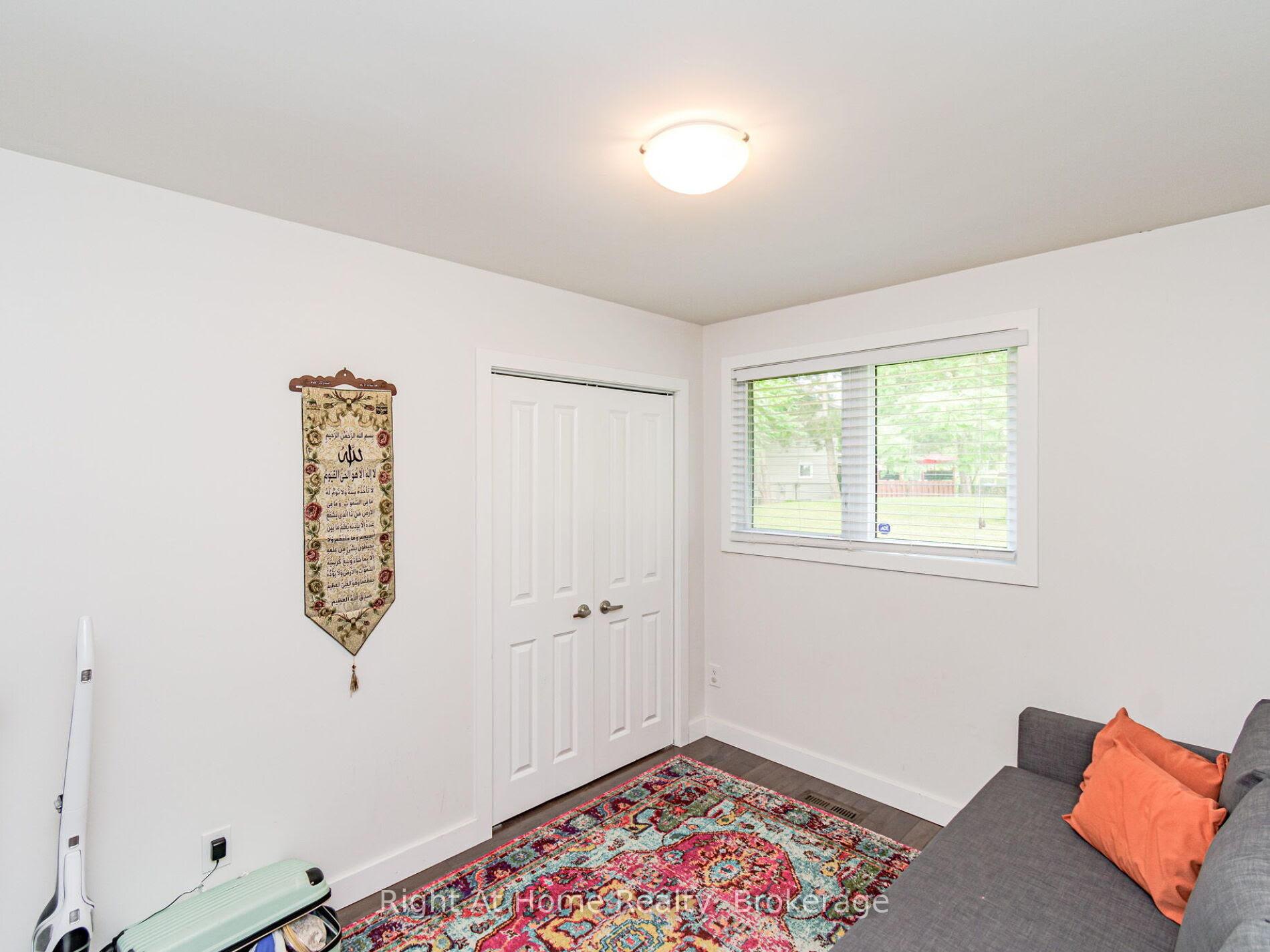 Photo 13 of 581 Beaver Court, Milton, Timberlea — HOMEH