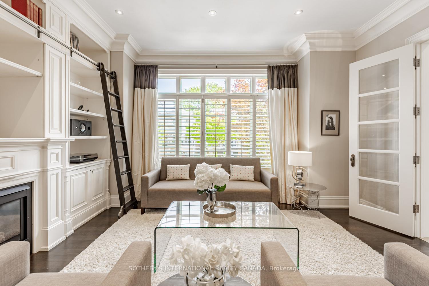 Photo 9 of 446 Elm Road, Toronto, Bedford Park-Nortown — HOMEH