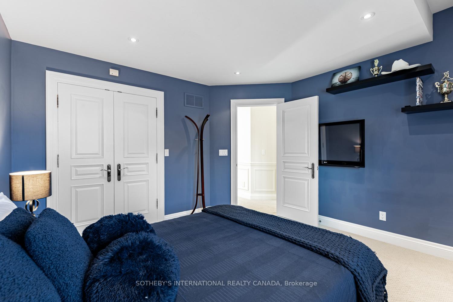 Photo 32 of 446 Elm Road, Toronto, Bedford Park-Nortown — HOMEH