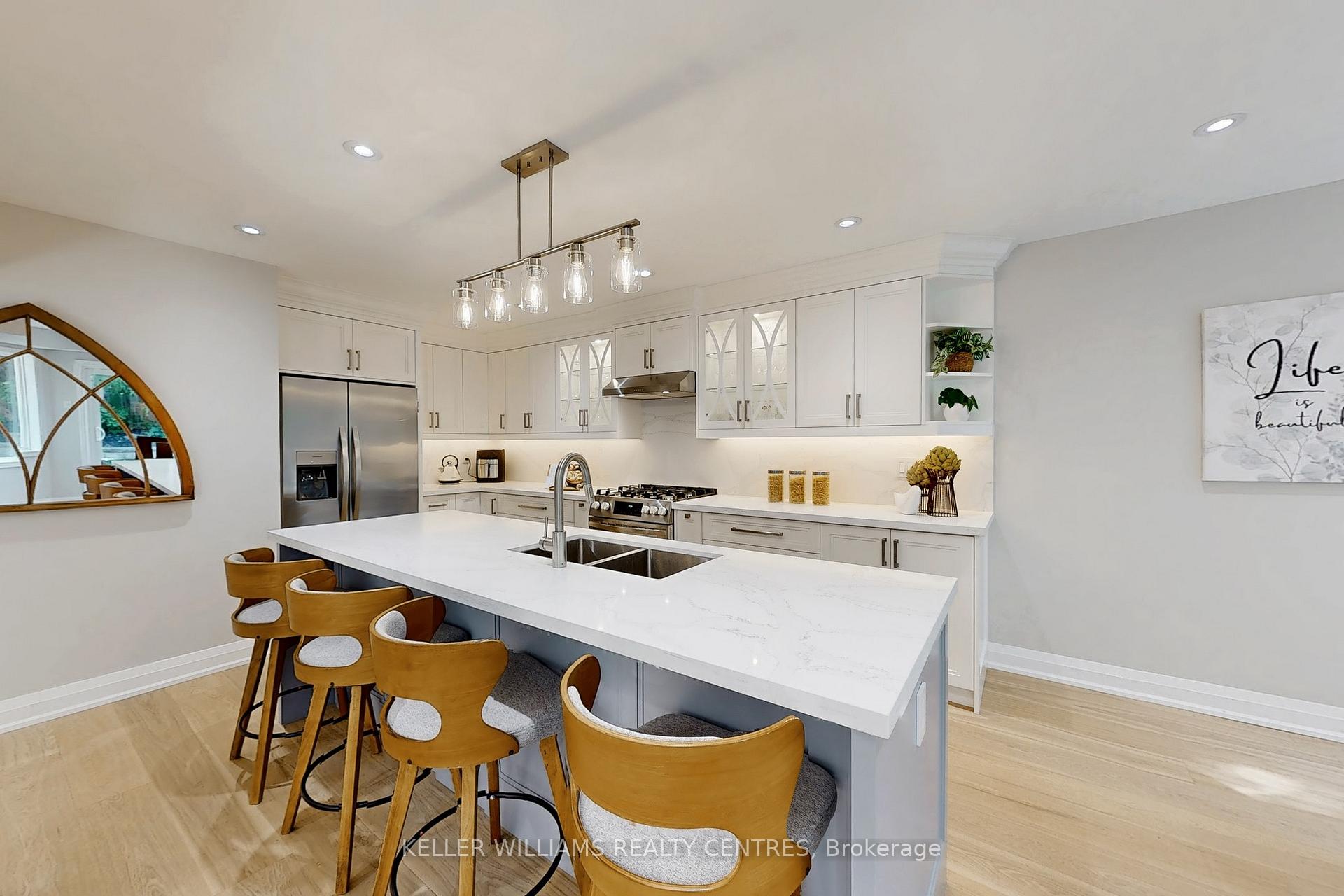 Photo 9 of 179 Covent Crescent, Aurora, Aurora Highlands — HOMEH