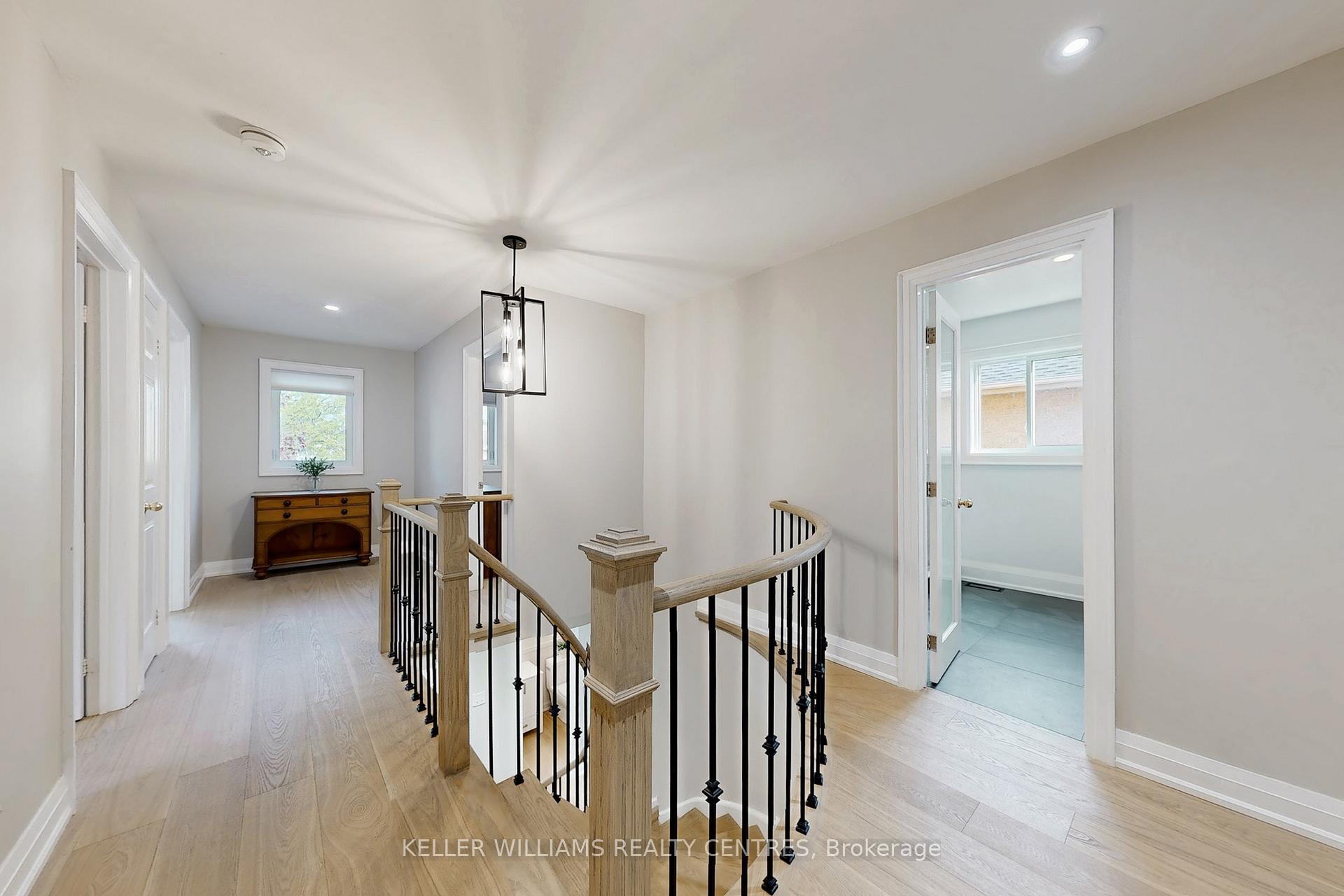 Photo 23 of 179 Covent Crescent, Aurora, Aurora Highlands — HOMEH