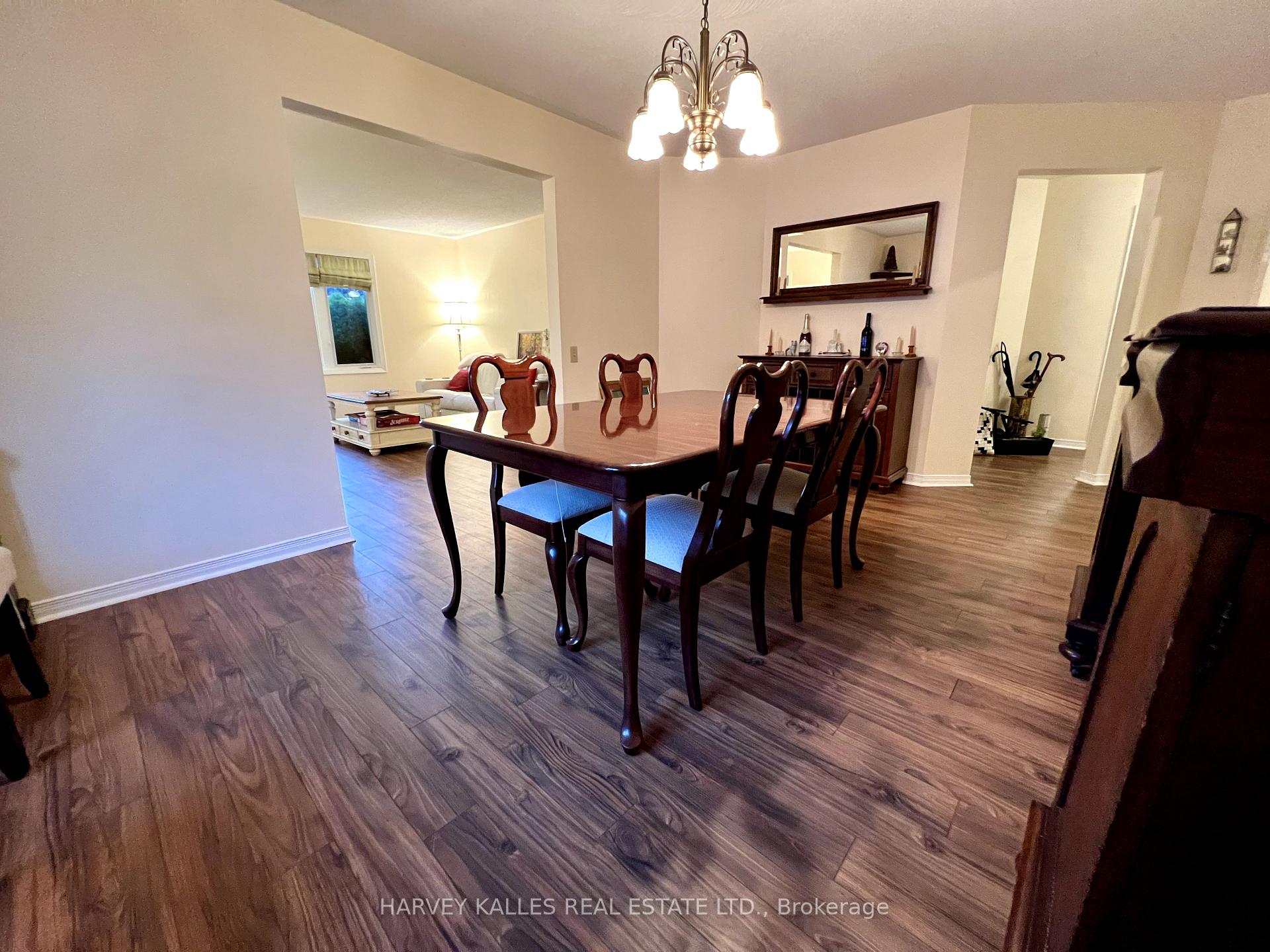 Photo 22 of 8 Heritage Drive, Prince Edward County, Wellington — HOMEH