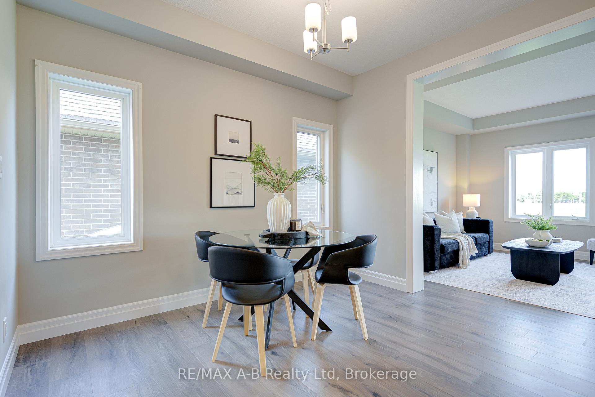Photo 13 of 274 Bradshaw Drive, Stratford — HOMEH