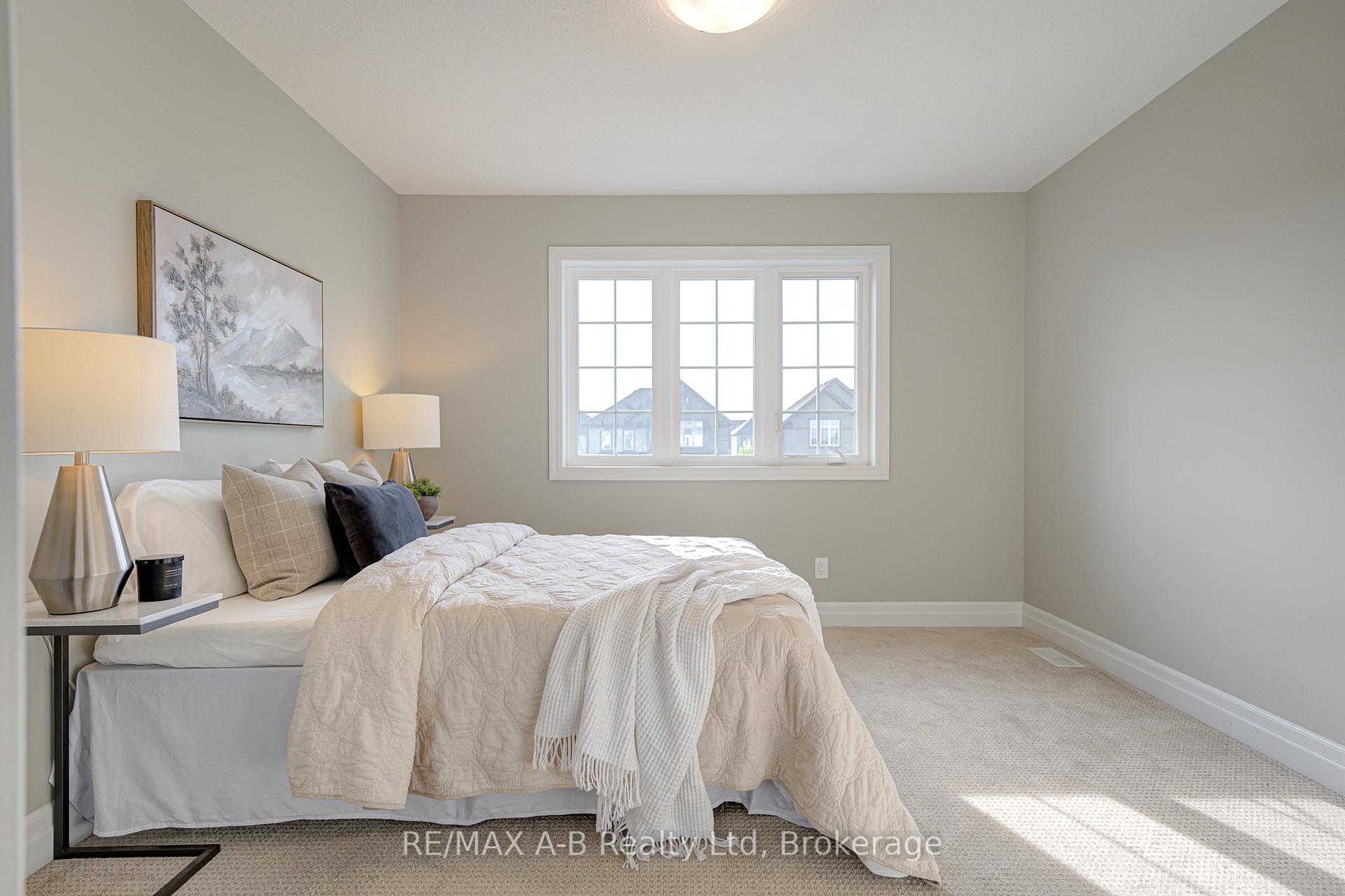 Photo 24 of 274 Bradshaw Drive, Stratford — HOMEH