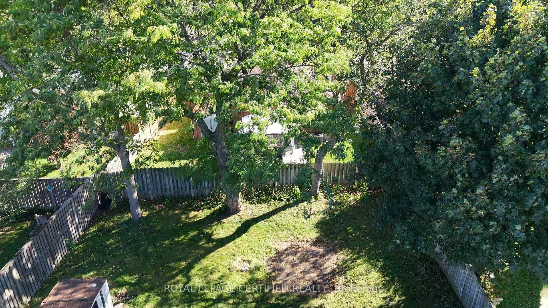 Photo 19 of 789 Regent Drive, Oshawa, Eastdale — HOMEH