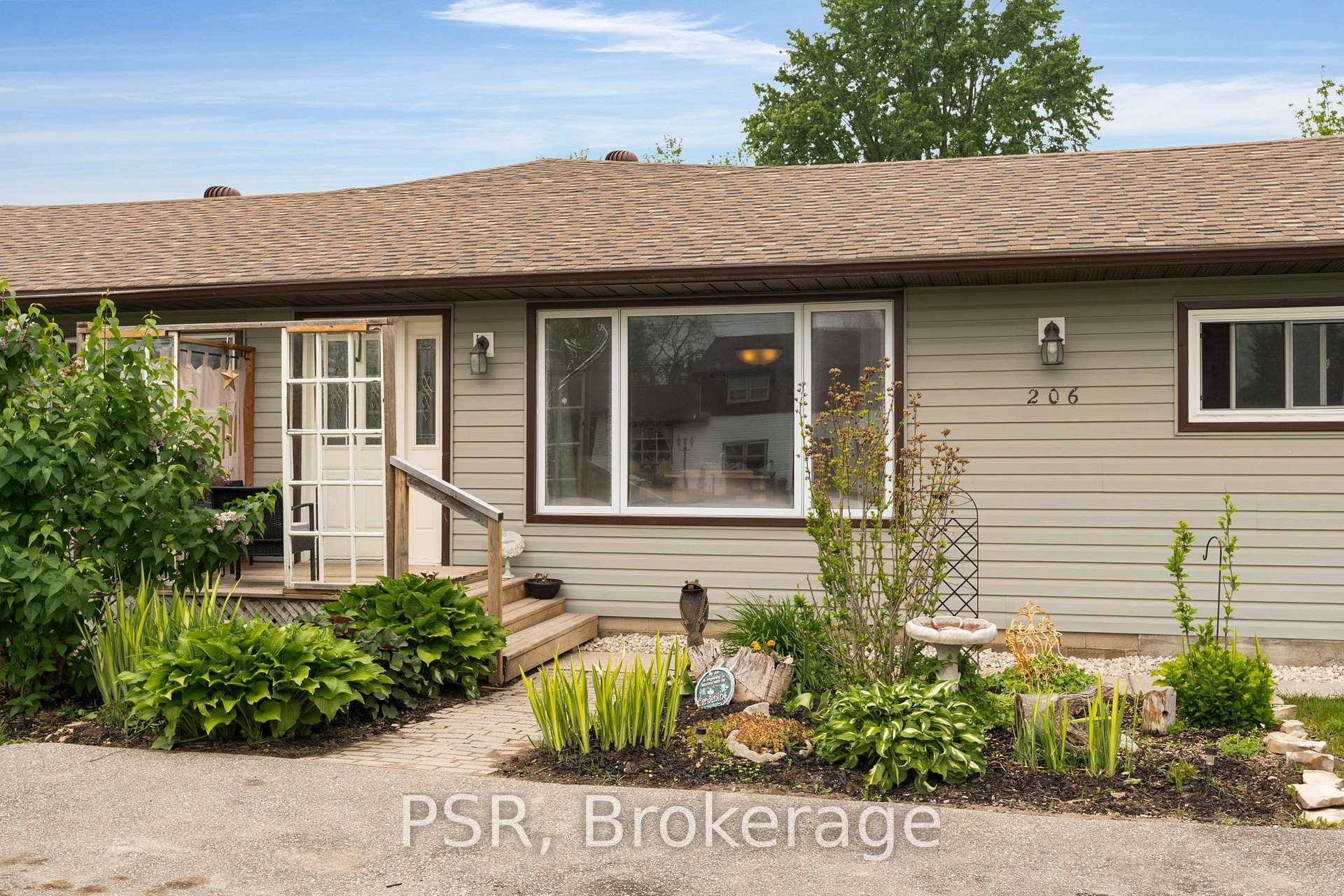 Photo 22 of 206 William Street, Clearview, Stayner — HOMEH