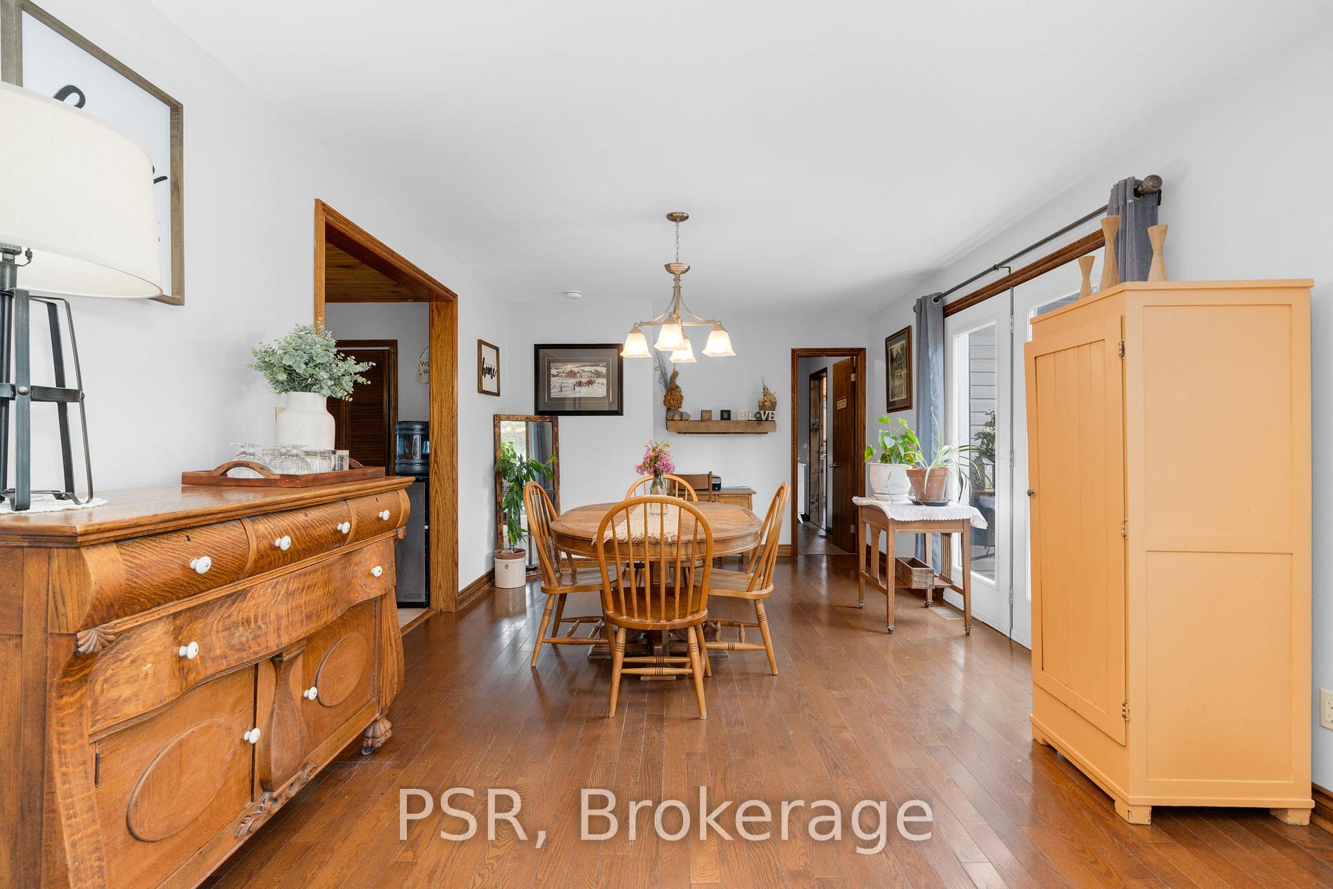 Photo 8 of 206 William Street, Clearview, Stayner — HOMEH