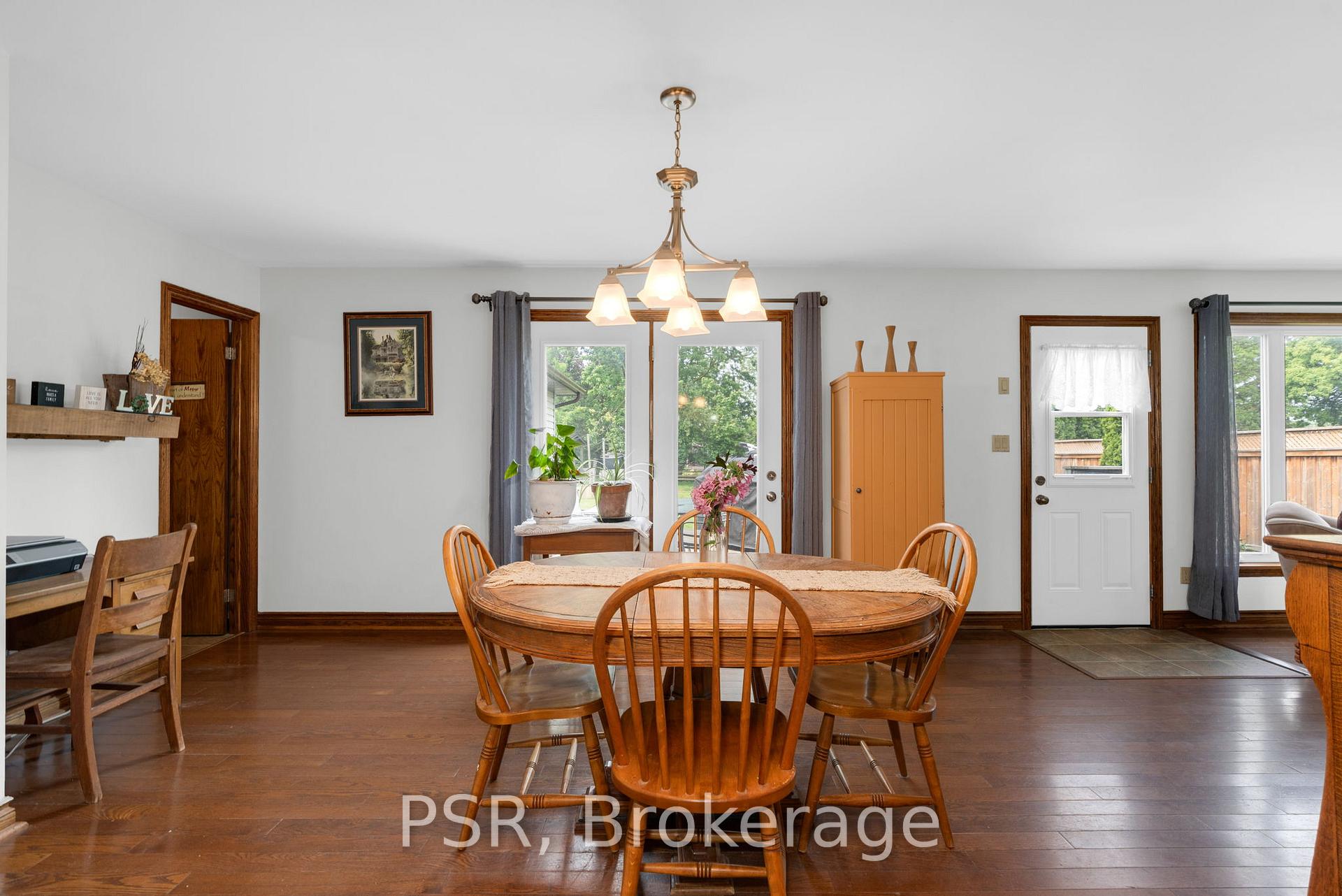Photo 5 of 206 William Street, Clearview, Stayner — HOMEH