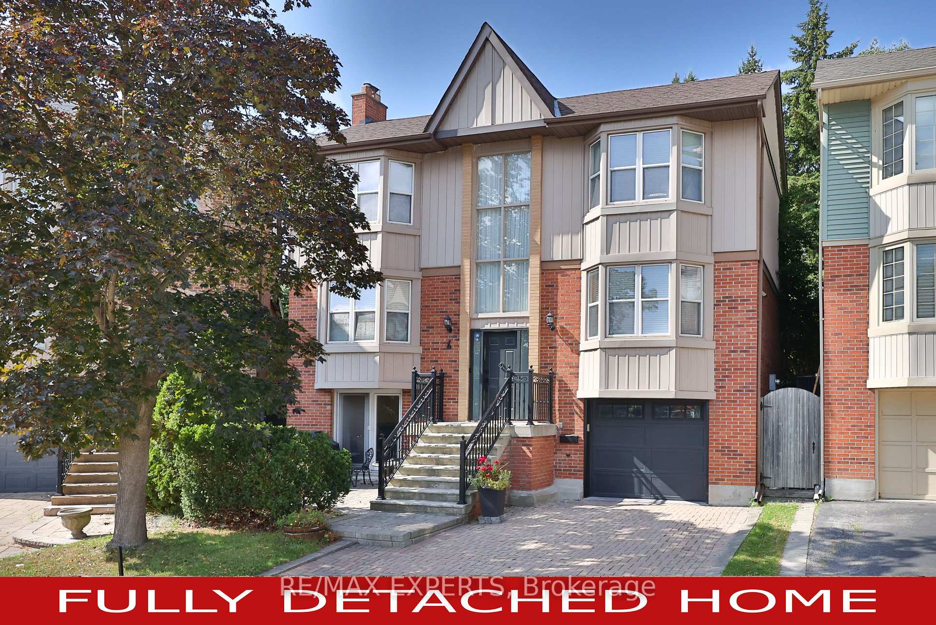 Photo 1 of 4 Amos Maynard Circle, Vaughan, West Woodbridge — HOMEH