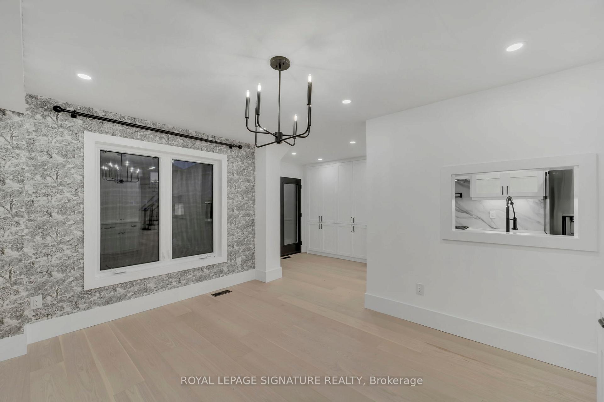Photo 17 of 15 National Pine Drive, Vaughan, Vellore Village — HOMEH