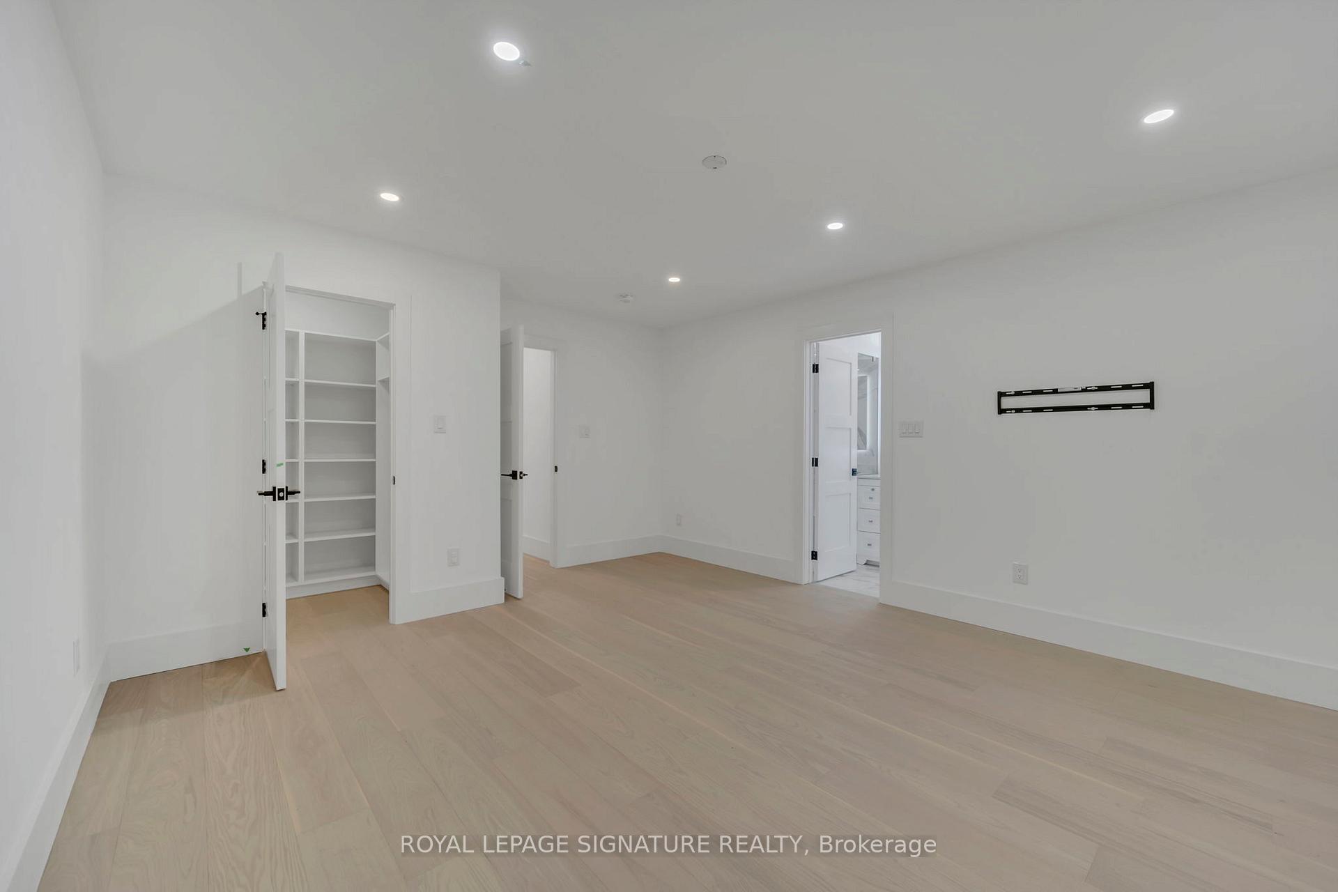 Photo 34 of 15 National Pine Drive, Vaughan, Vellore Village — HOMEH