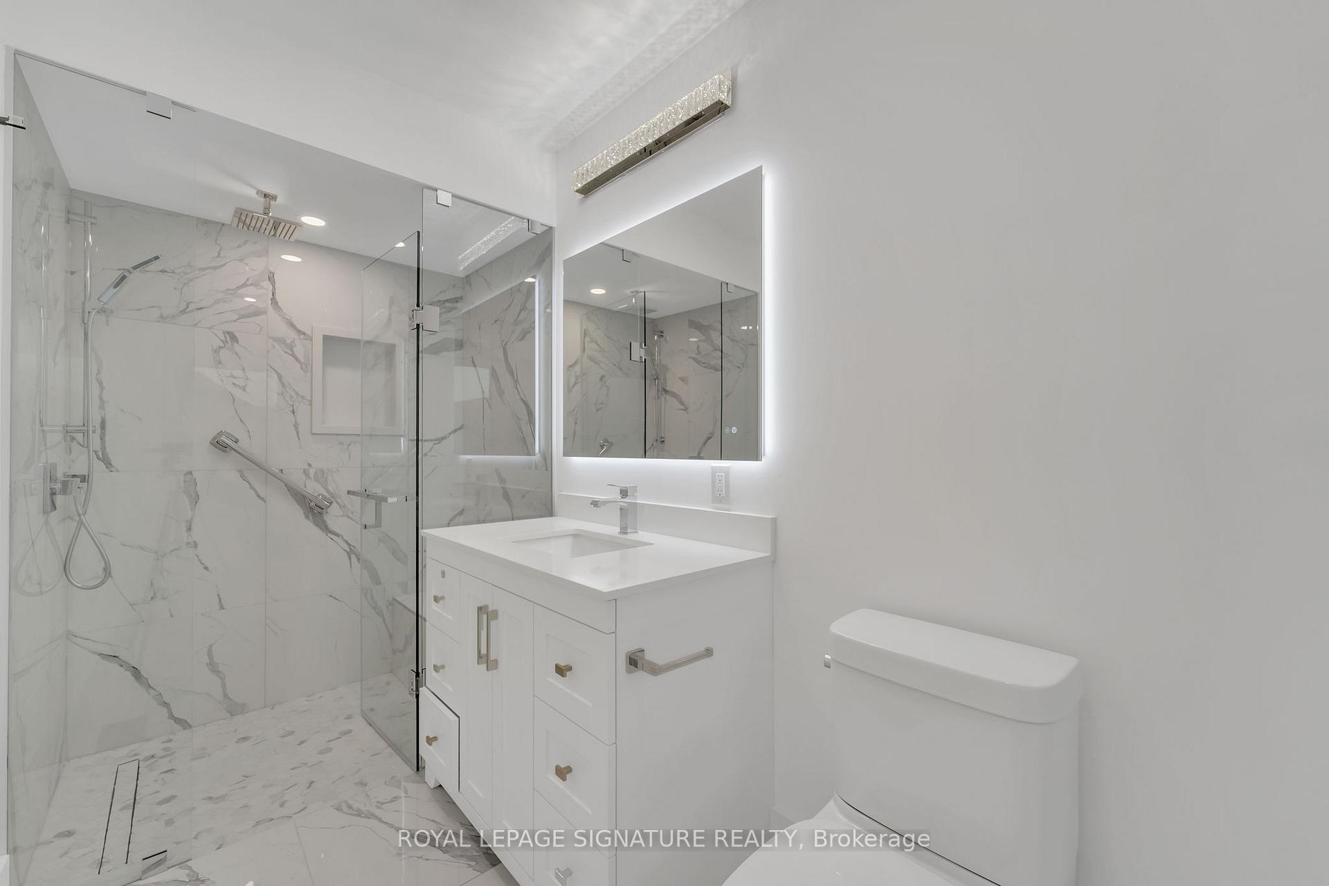 Photo 23 of 15 National Pine Drive, Vaughan, Vellore Village — HOMEH