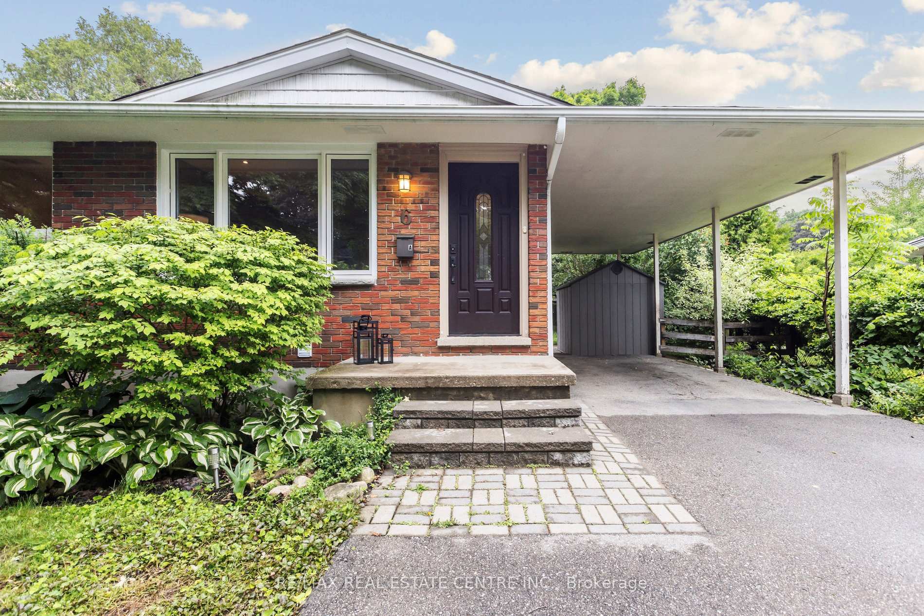 Photo 4 of 6 Ramona Court, Guelph, Victoria North — HOMEH
