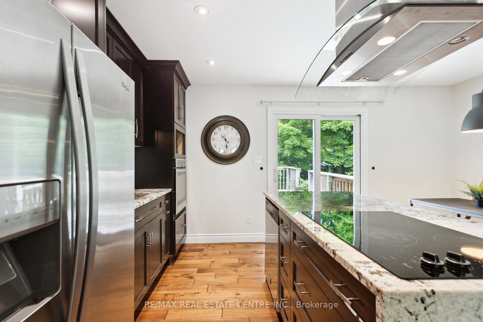 Photo 12 of 6 Ramona Court, Guelph, Victoria North — HOMEH