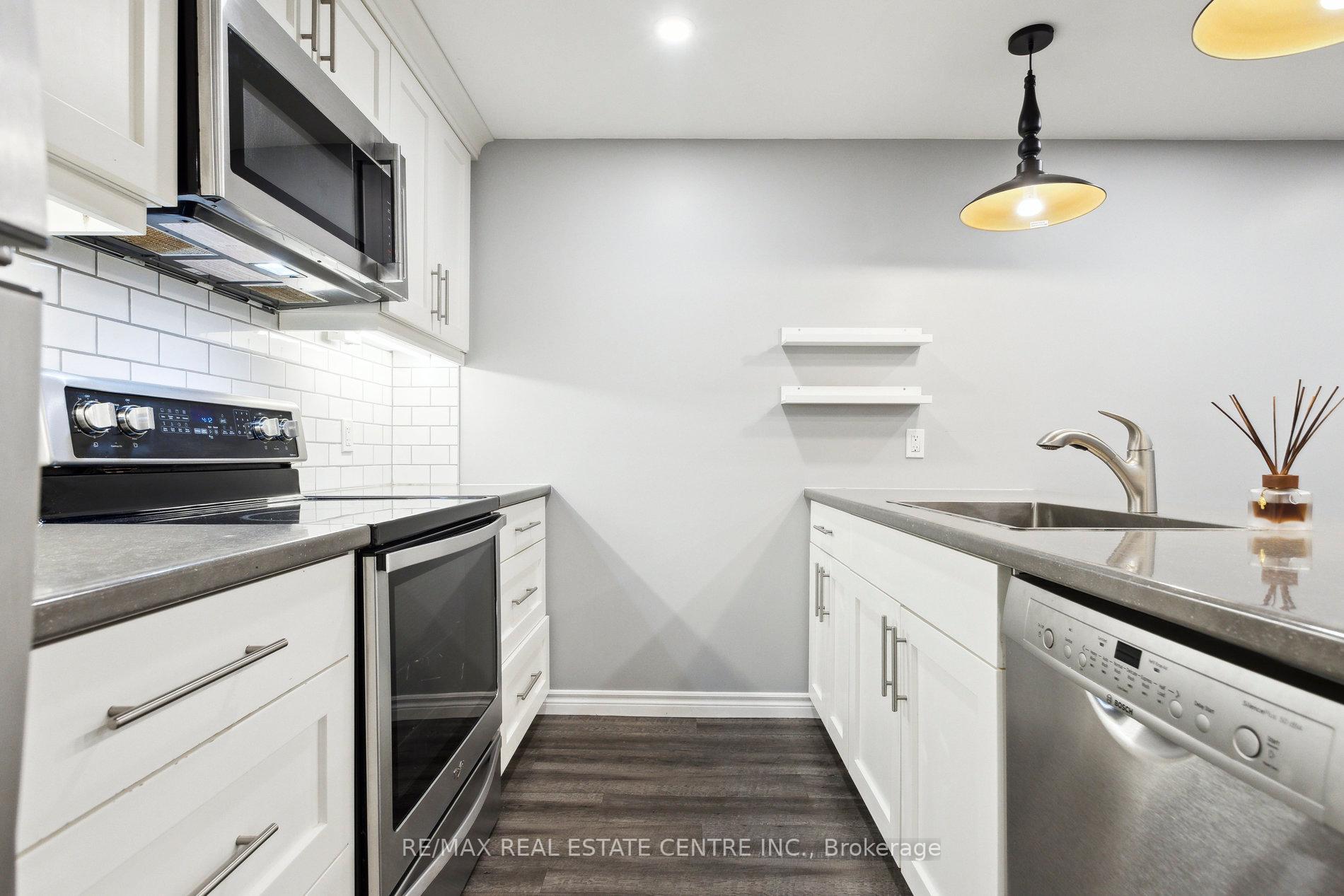 Photo 33 of 6 Ramona Court, Guelph, Victoria North — HOMEH