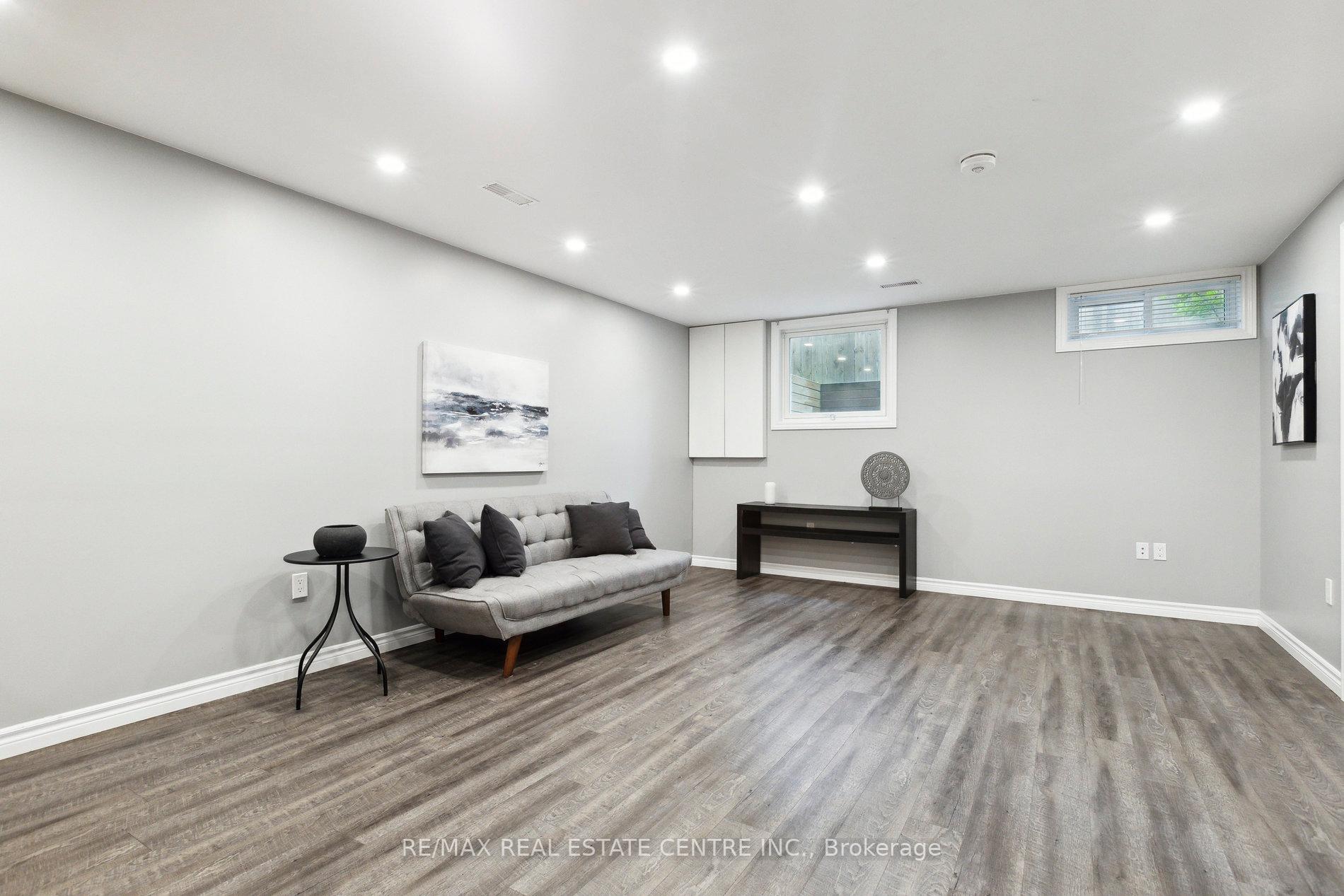 Photo 30 of 6 Ramona Court, Guelph, Victoria North — HOMEH