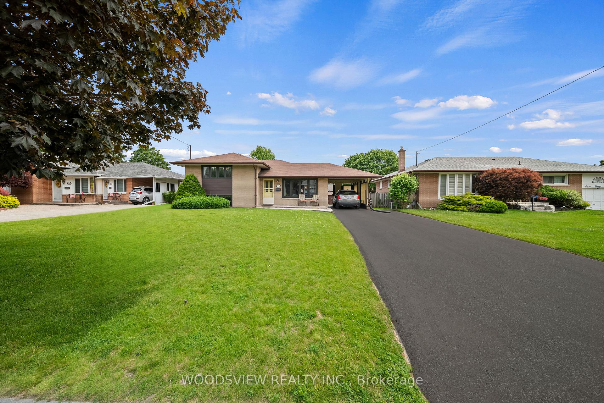 Photo 9 of 733 Glengrove Street, Oshawa, Northglen — HOMEH