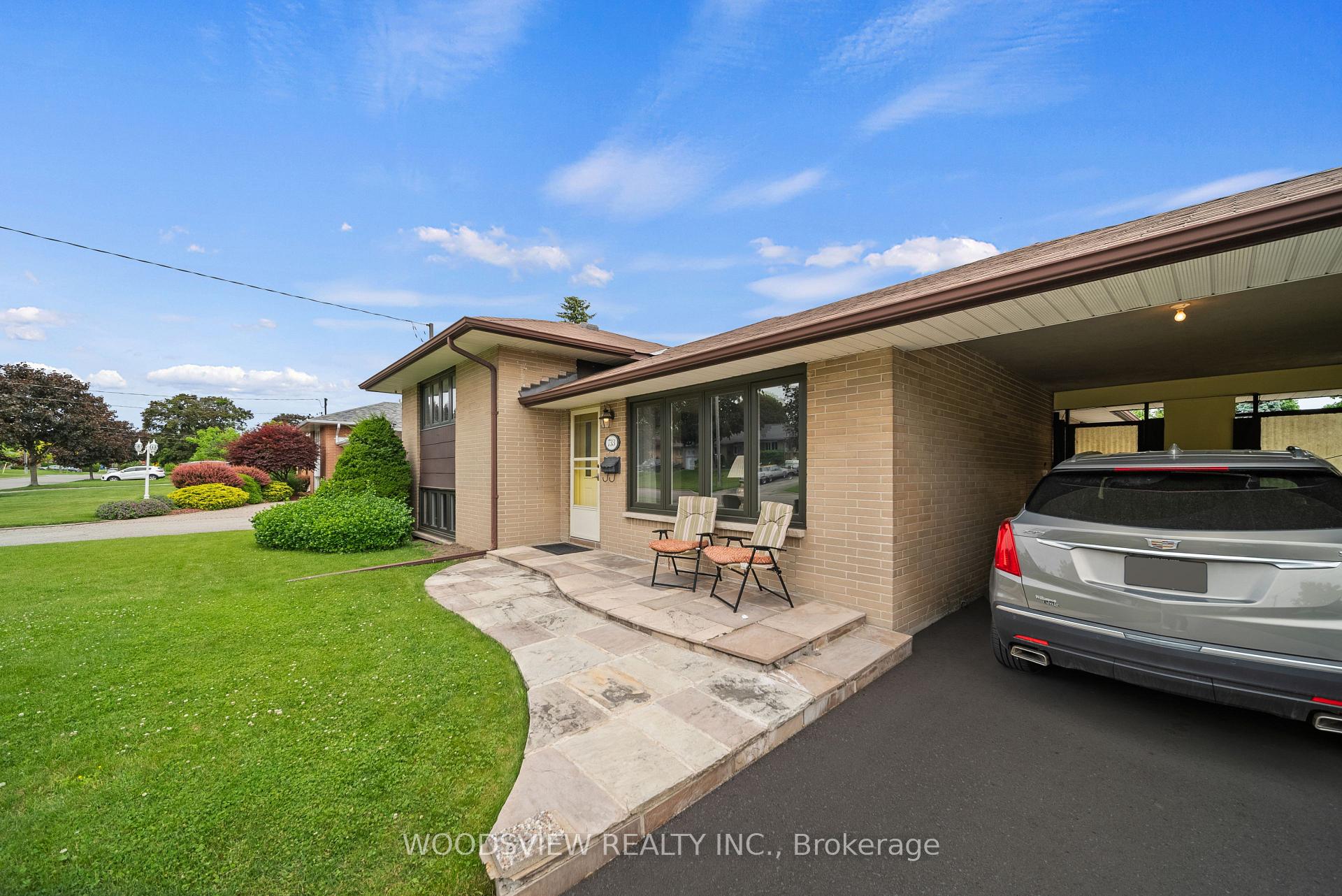 Photo 4 of 733 Glengrove Street, Oshawa, Northglen — HOMEH