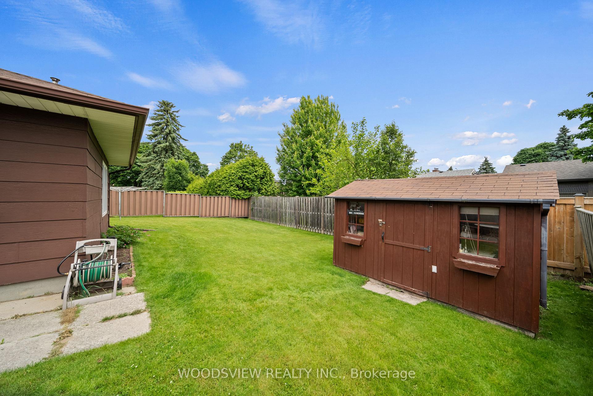 Photo 25 of 733 Glengrove Street, Oshawa, Northglen — HOMEH