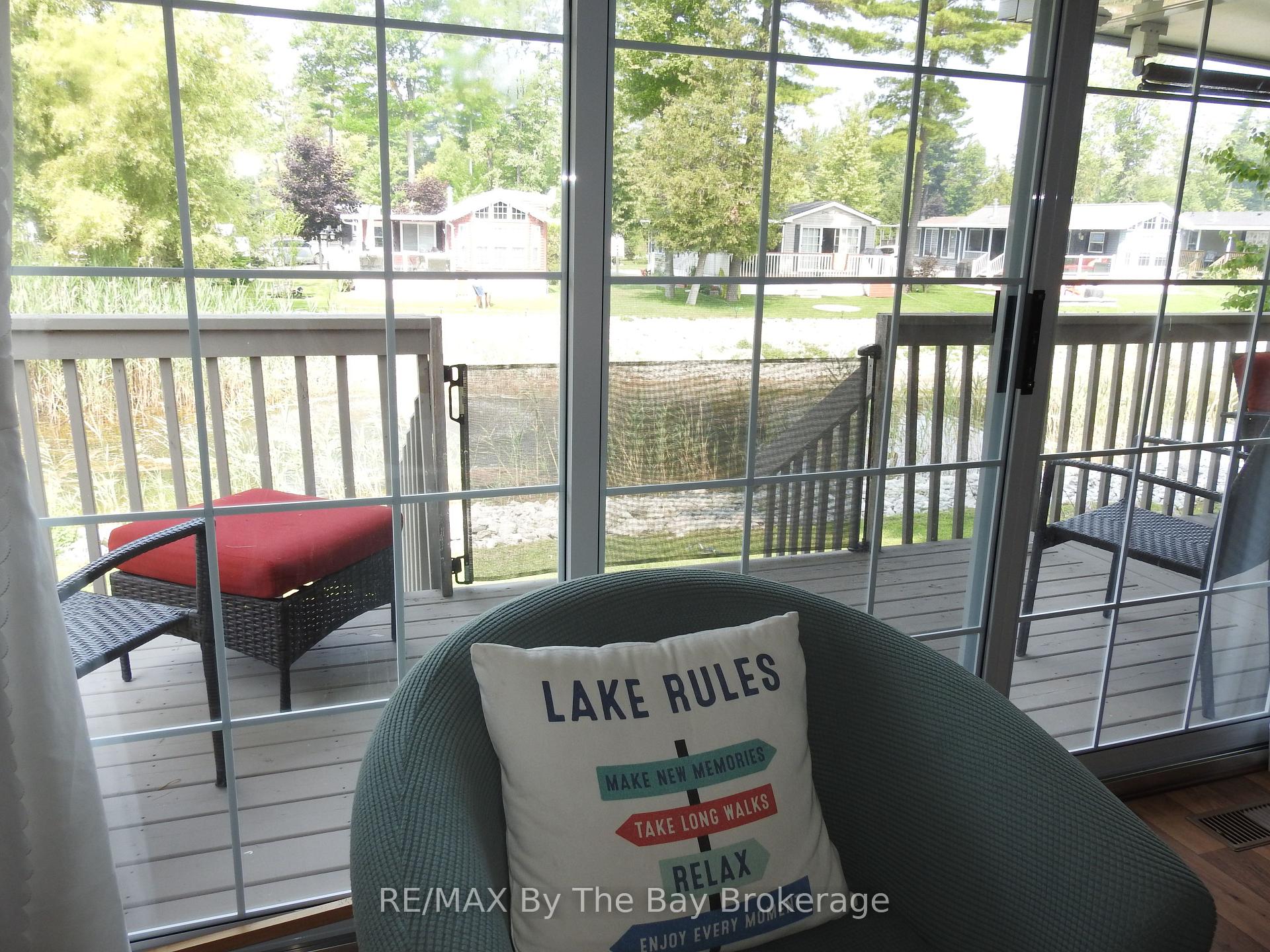 Photo 15 of 10 Chippewa Trail, Wasaga Beach — HOMEH