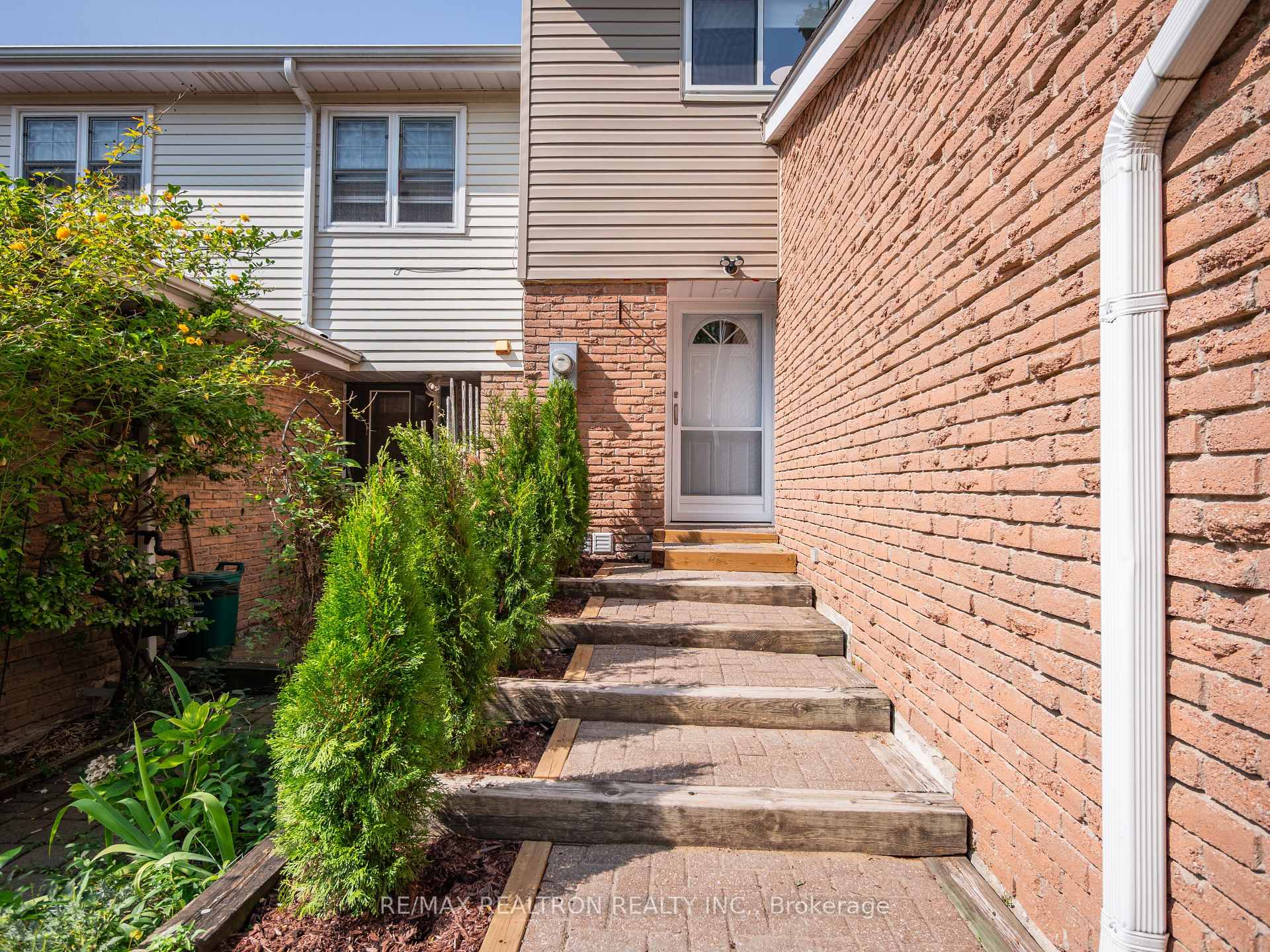 Photo 21 of 173 Tamarack Drive, Markham, Aileen-Willowbrook — HOMEH