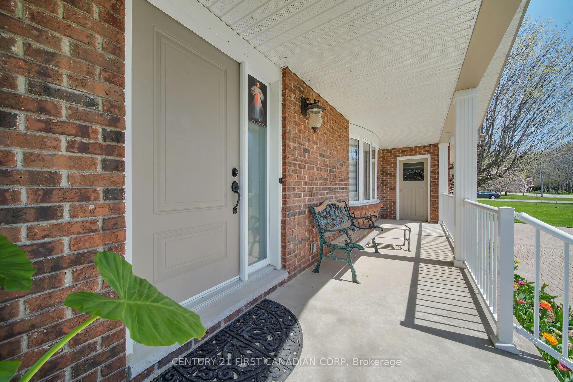 Photo 2 of 10016 Graham Road, West Elgin, Eagle — HOMEH