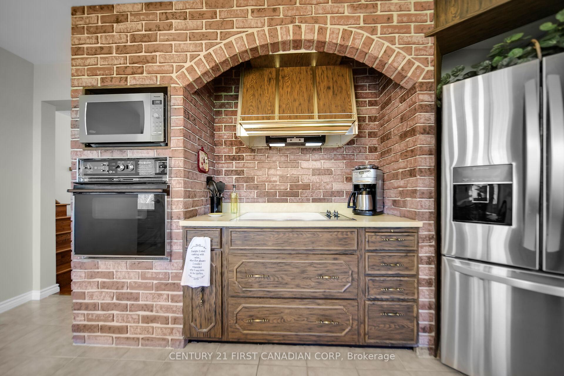 Photo 14 of 10016 Graham Road, West Elgin, Eagle — HOMEH