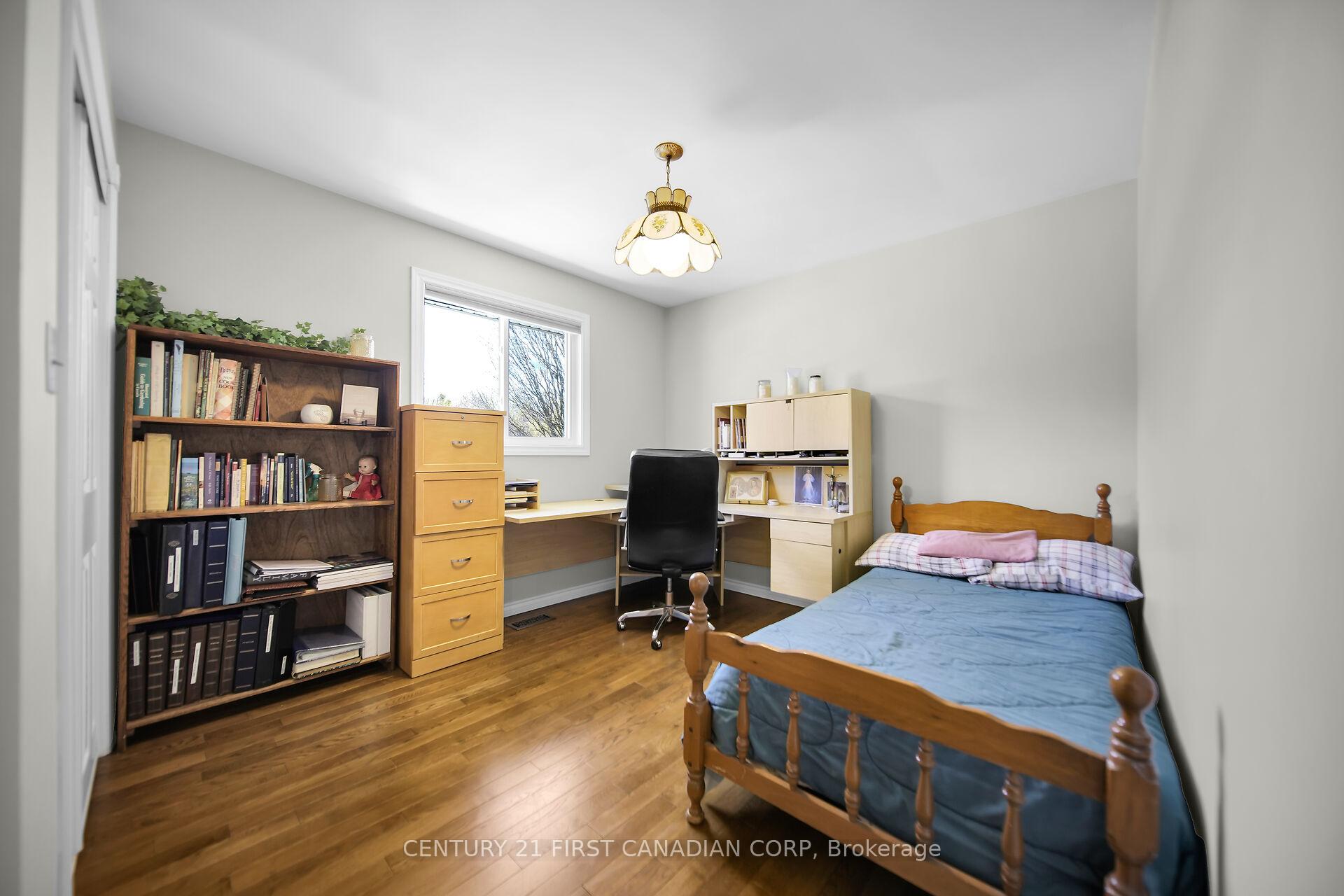 Photo 26 of 10016 Graham Road, West Elgin, Eagle — HOMEH