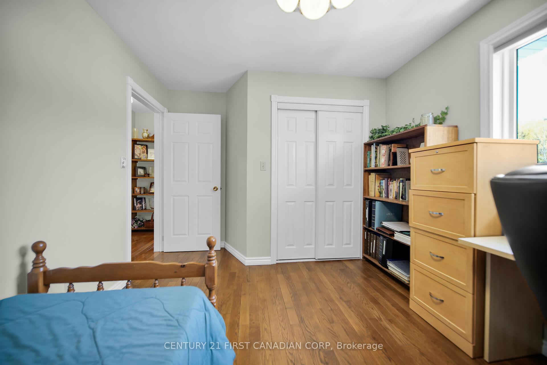 Photo 24 of 10016 Graham Road, West Elgin, Eagle — HOMEH