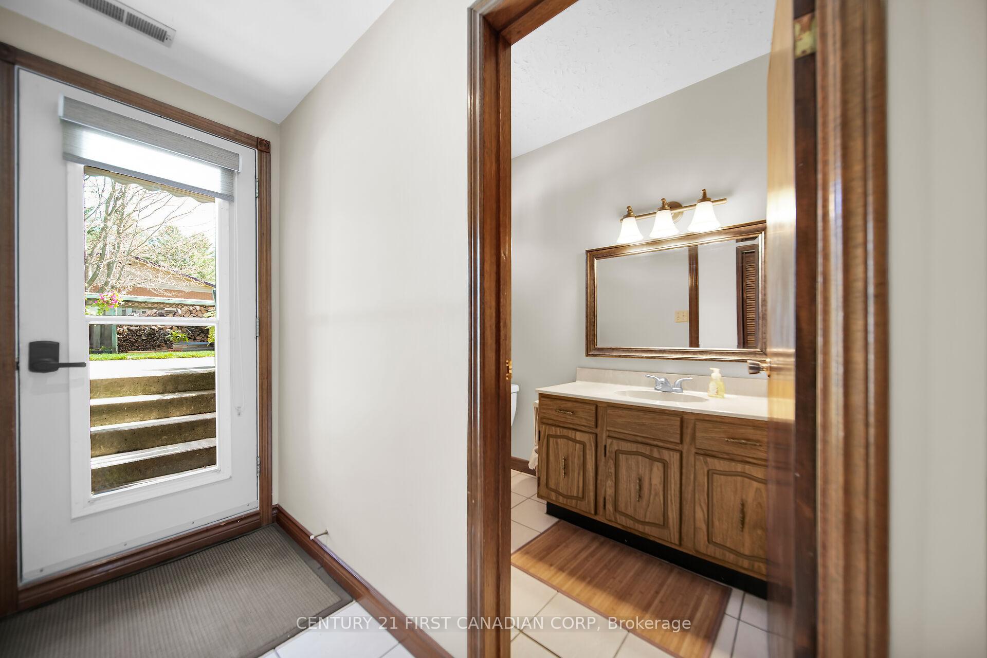 Photo 41 of 10016 Graham Road, West Elgin, Eagle — HOMEH