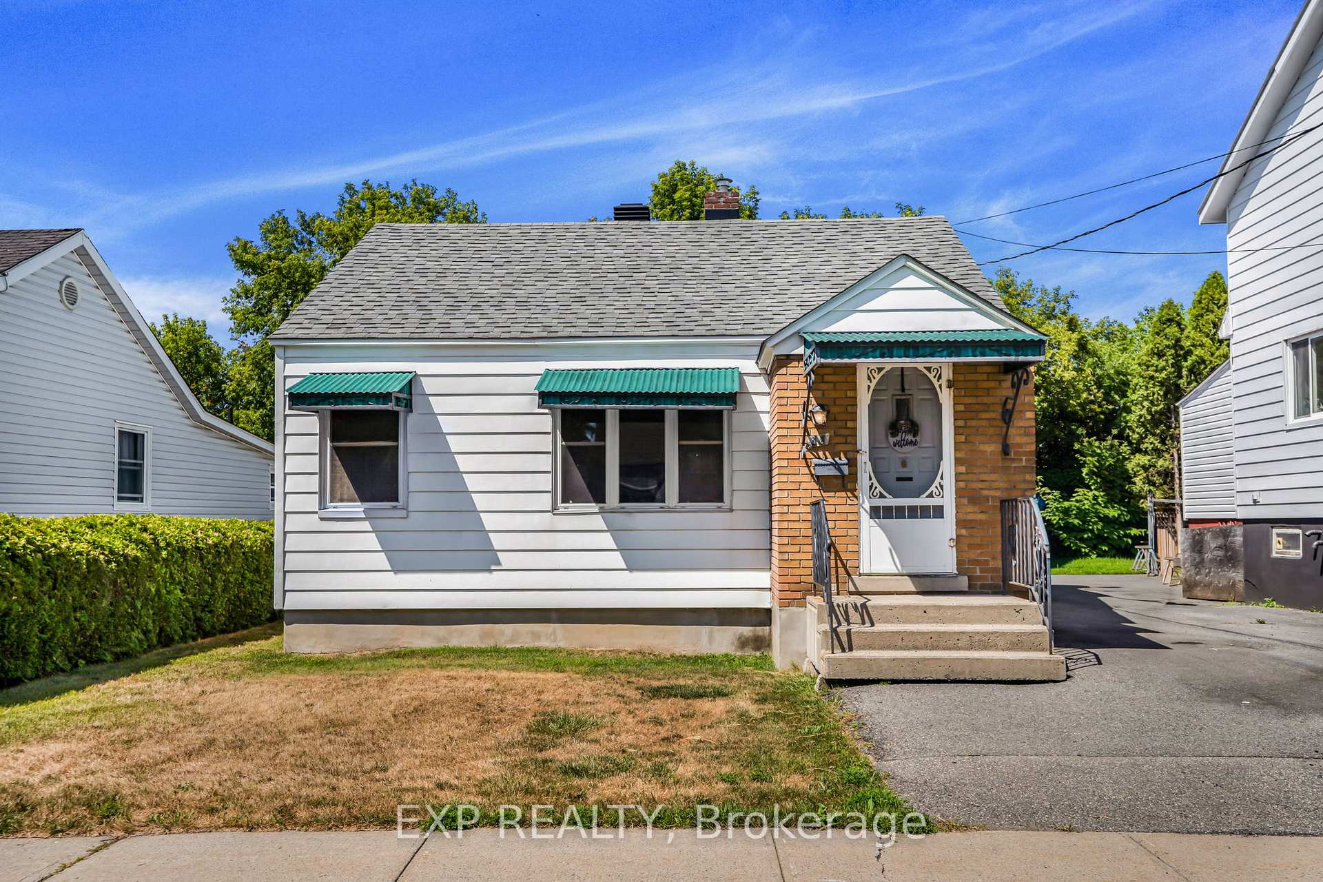 Photo 1 of 35 Twelfth Street E, Cornwall — HOMEH